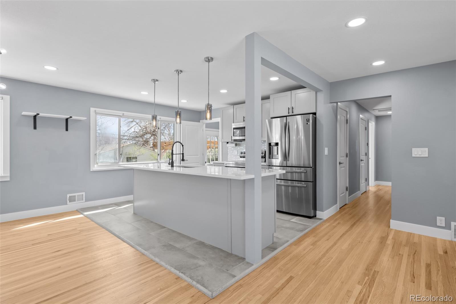 MLS Image #6 for 5360 e jewell avenue,denver, Colorado