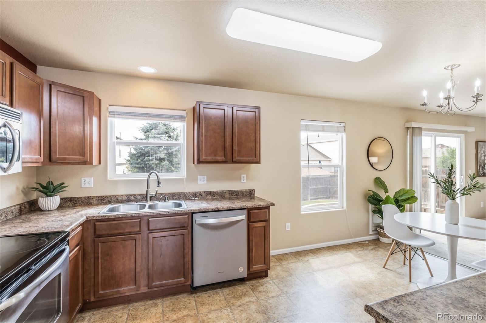 MLS Image #10 for 6973  sierra meadows drive,colorado springs, Colorado