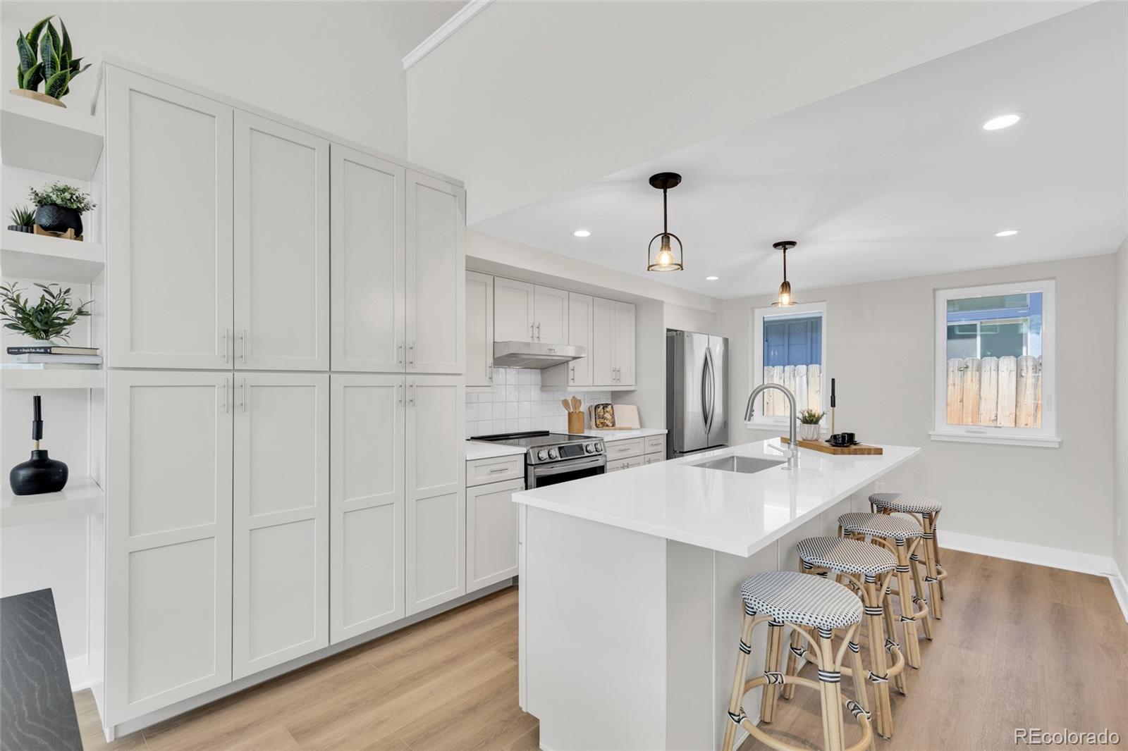 MLS Image #10 for 347 w warren avenue,denver, Colorado