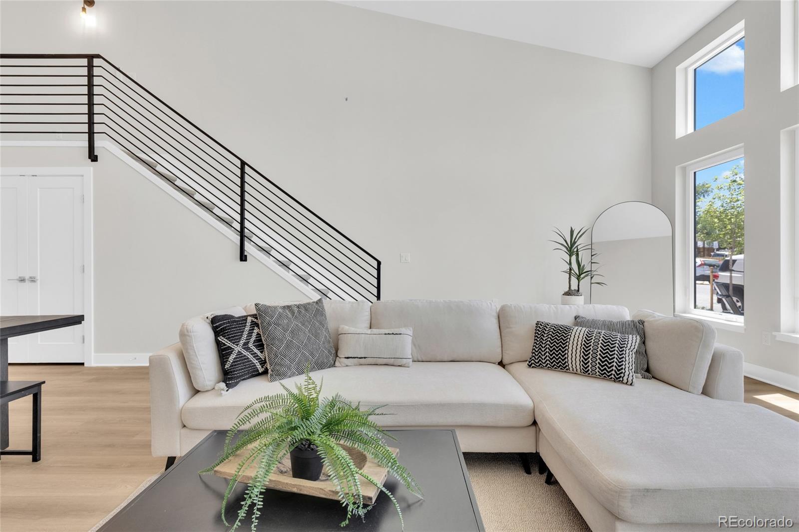 MLS Image #3 for 347 w warren avenue,denver, Colorado