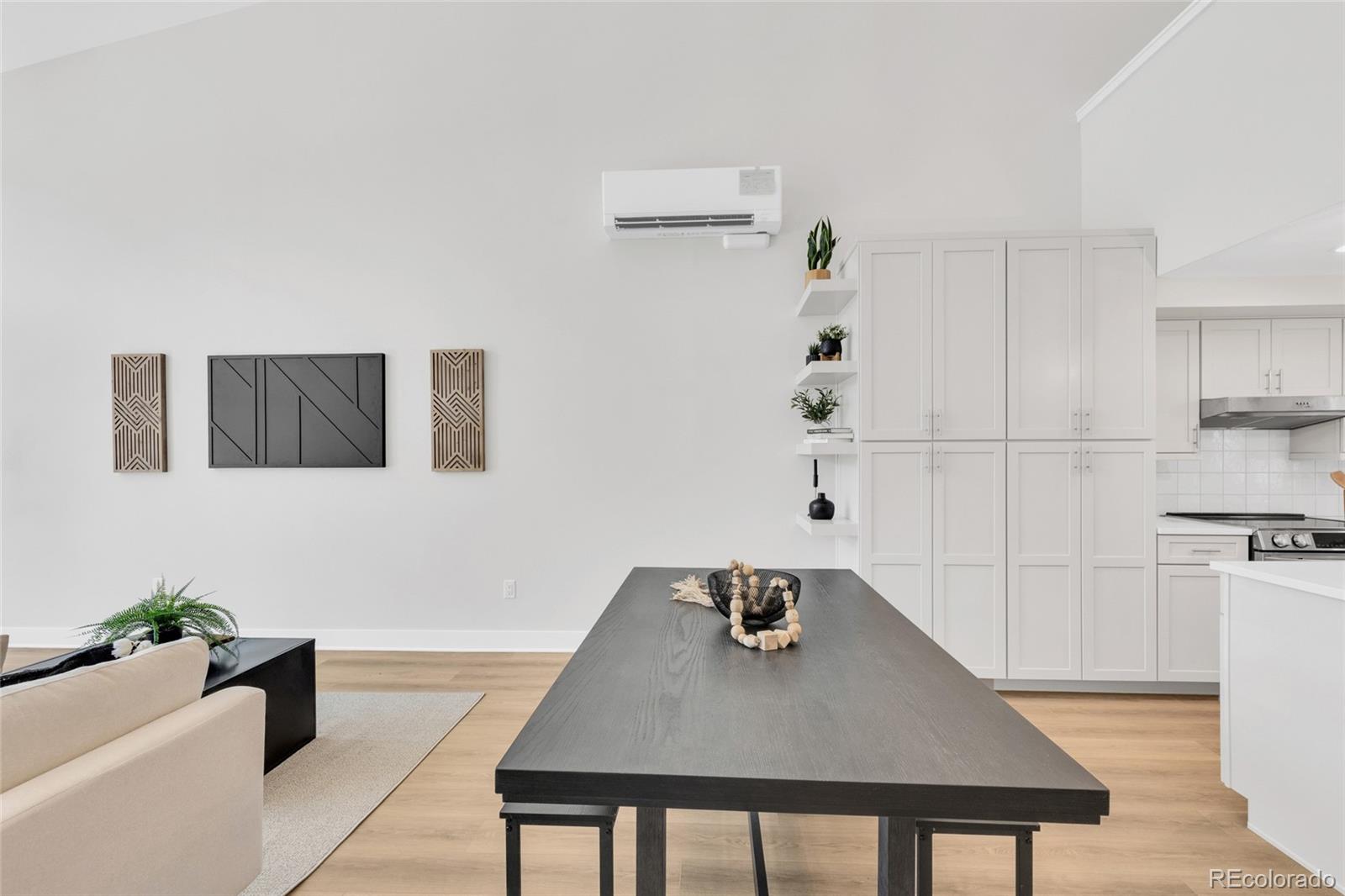 MLS Image #7 for 347 w warren avenue,denver, Colorado
