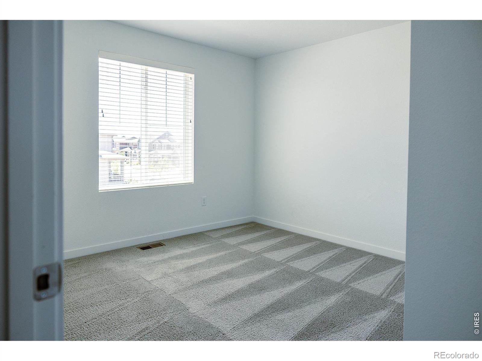 MLS Image #18 for 2608  painted turtle avenue,loveland, Colorado