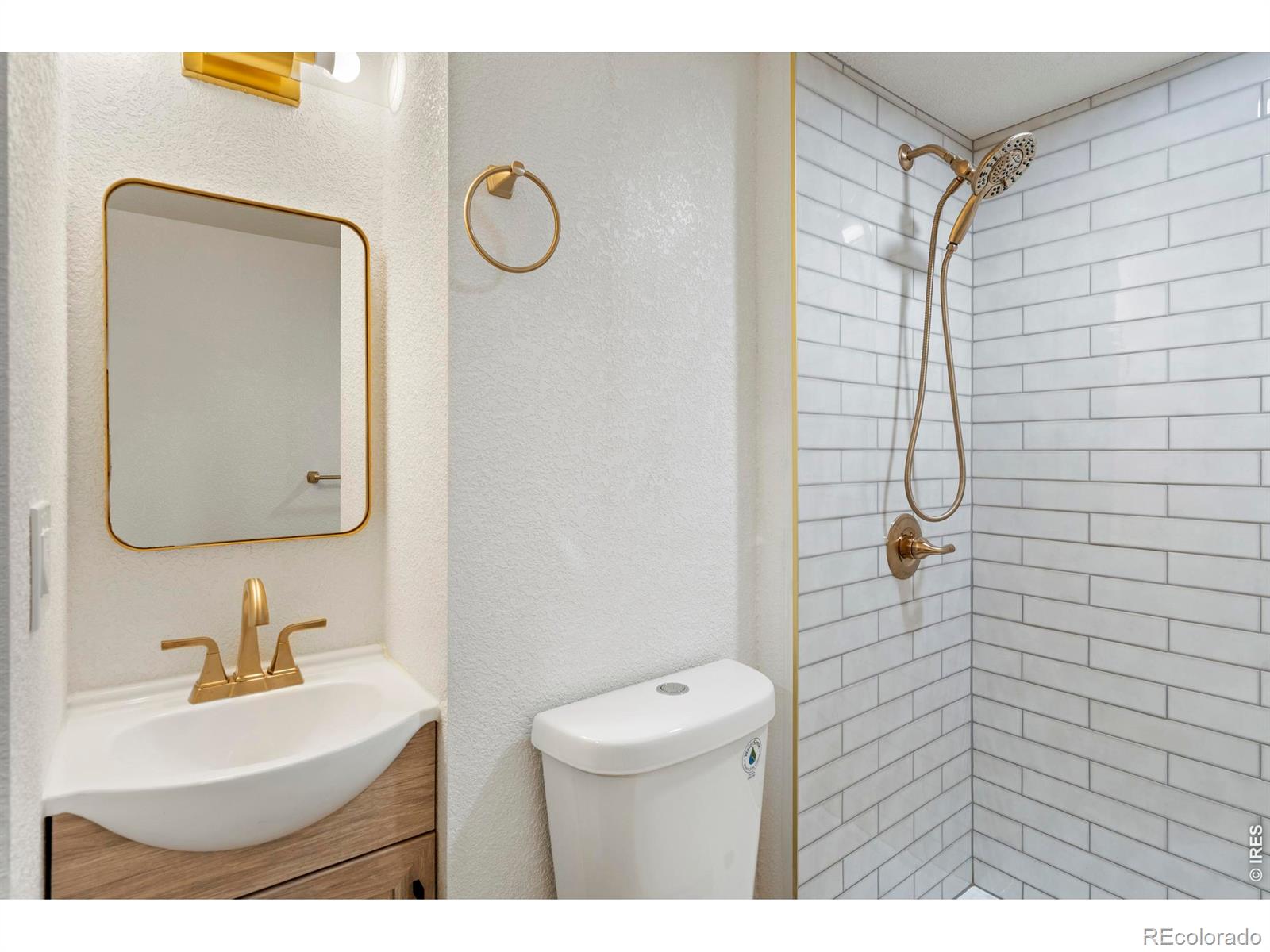 MLS Image #17 for 272  ley drive,la salle, Colorado