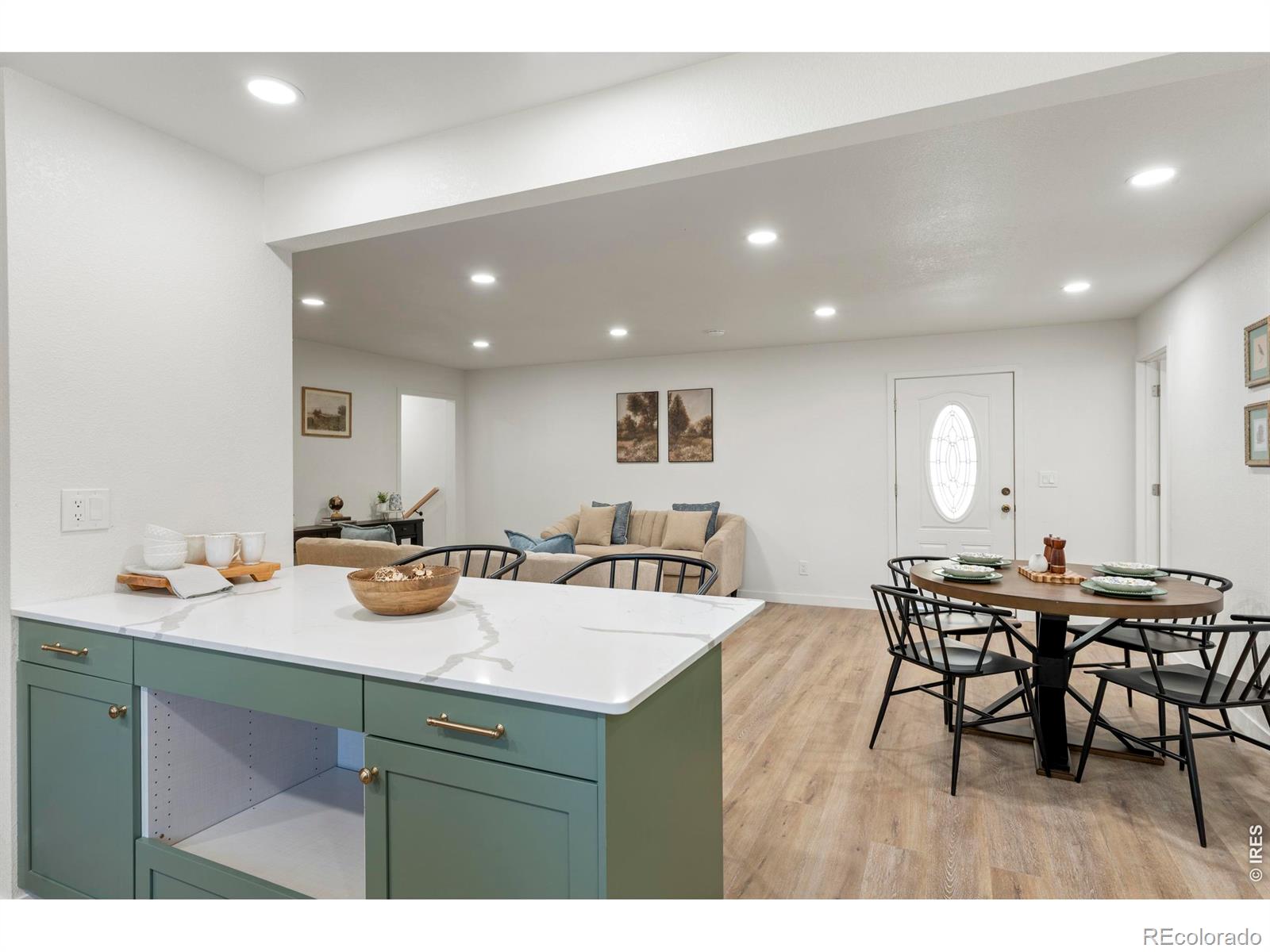 MLS Image #5 for 272  ley drive,la salle, Colorado