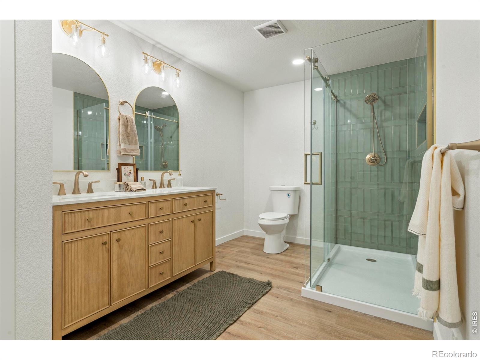 MLS Image #9 for 272  ley drive,la salle, Colorado