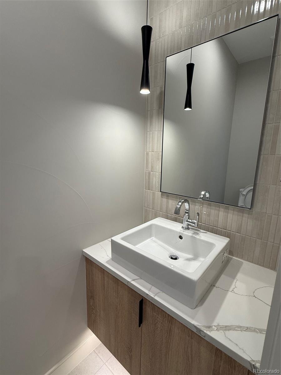 MLS Image #16 for 2330  eliot street,denver, Colorado