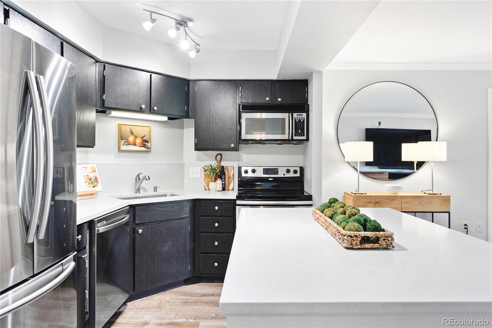 MLS Image #10 for 1301  speer boulevard,denver, Colorado