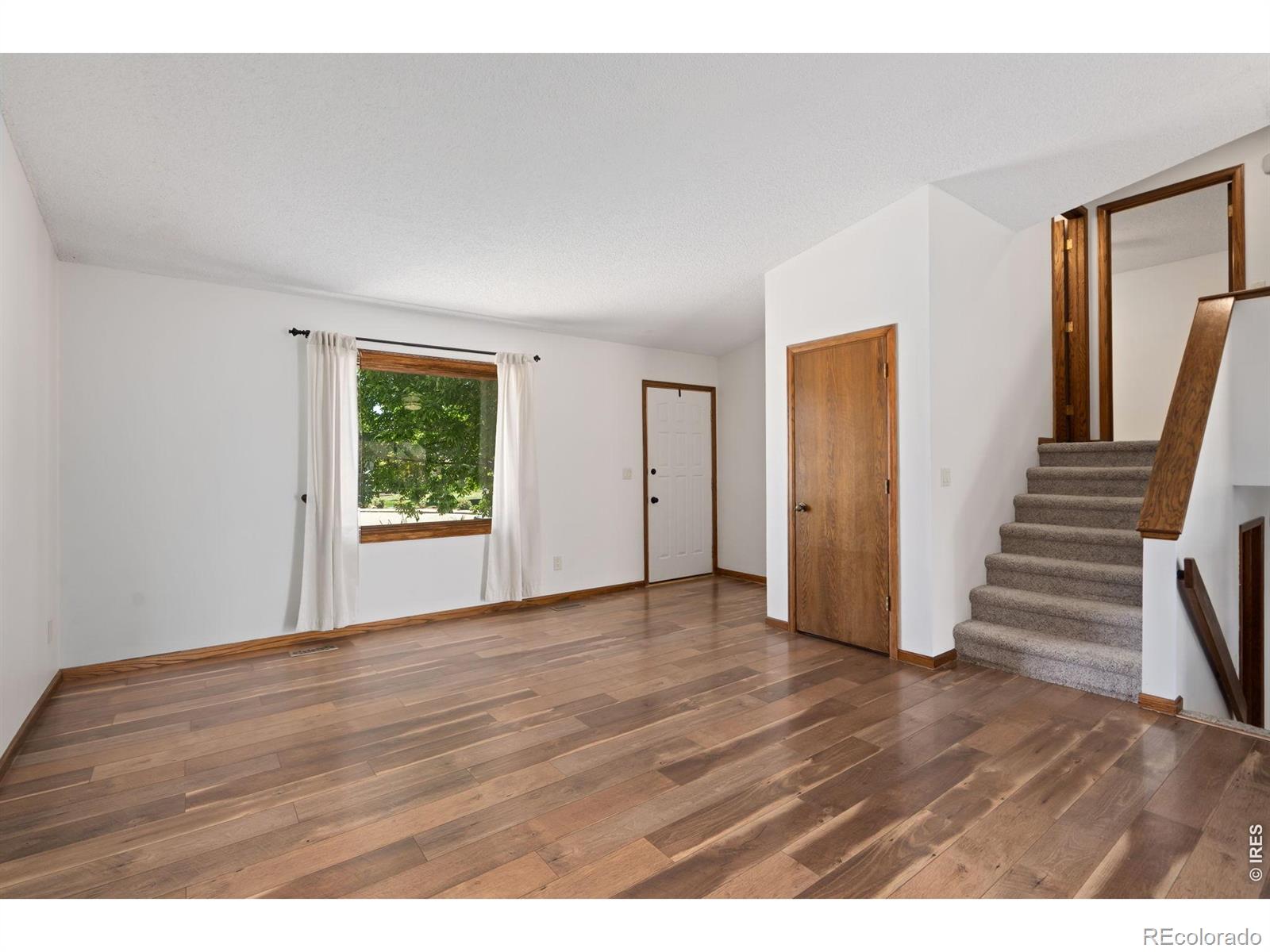 MLS Image #3 for 3281  mcintosh court,loveland, Colorado