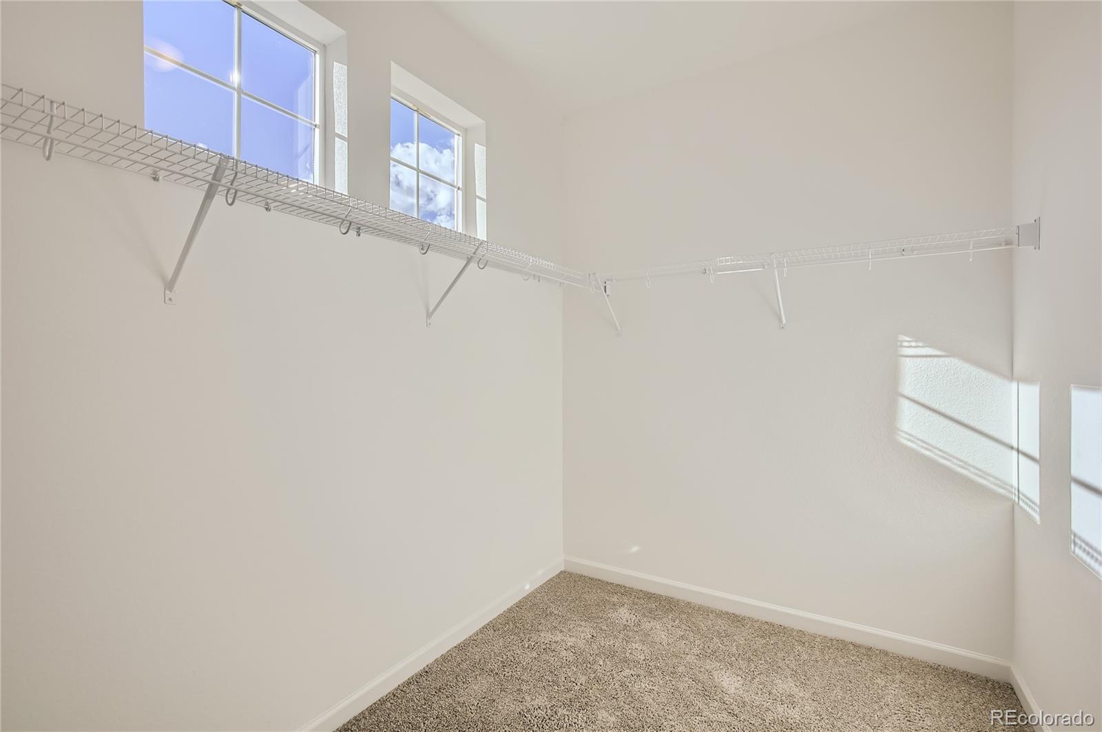 MLS Image #17 for 54955 e 28th place,strasburg, Colorado
