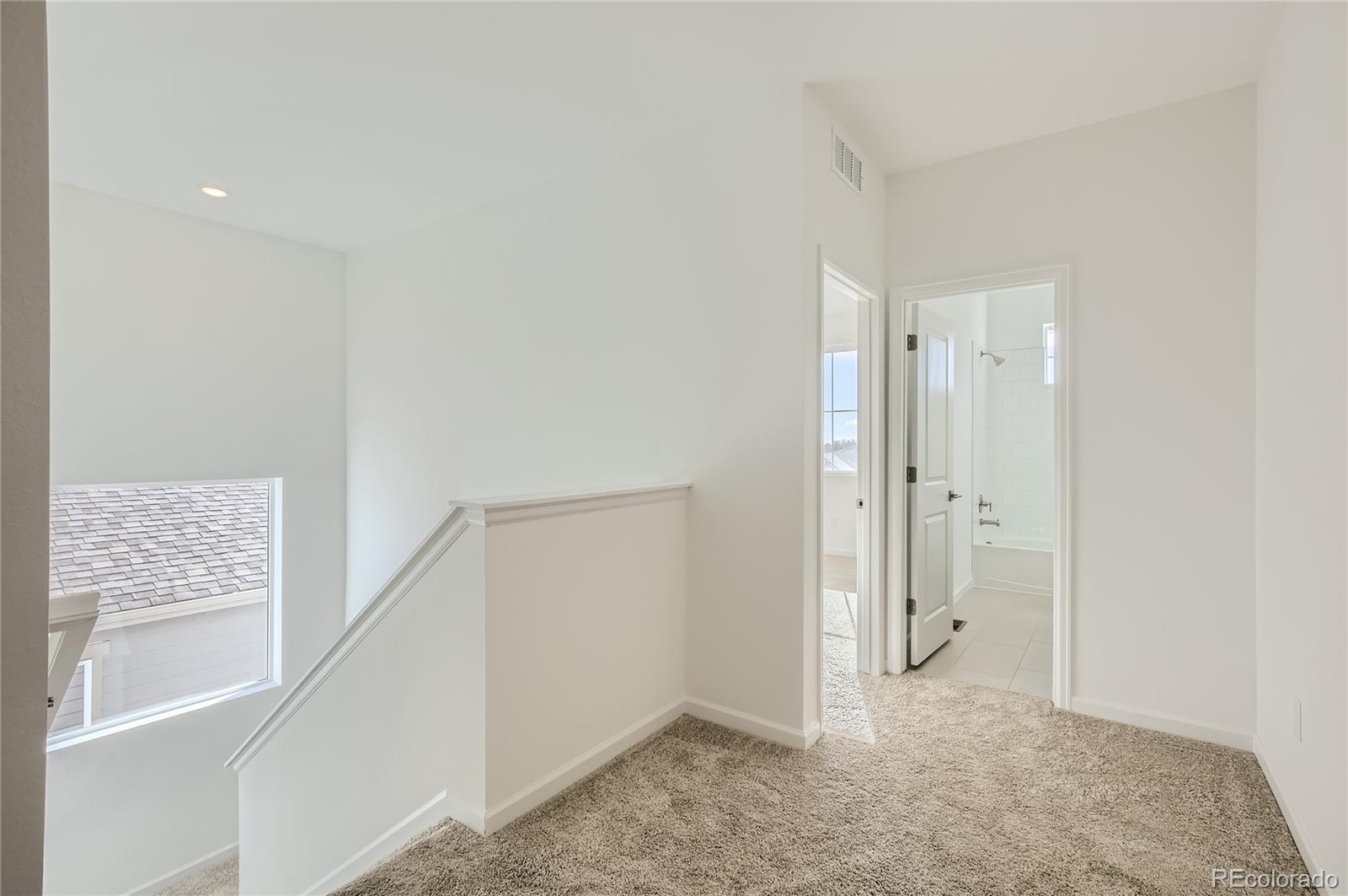 MLS Image #22 for 54955 e 28th place,strasburg, Colorado