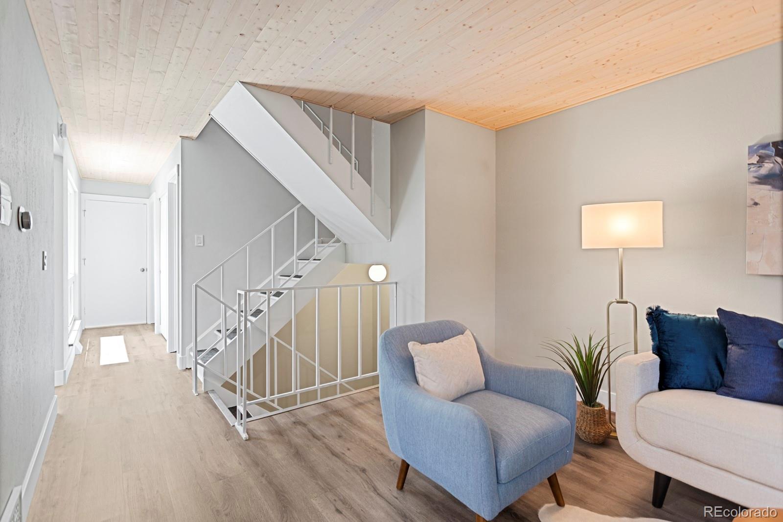 MLS Image #5 for 9342 w utah avenue,lakewood, Colorado