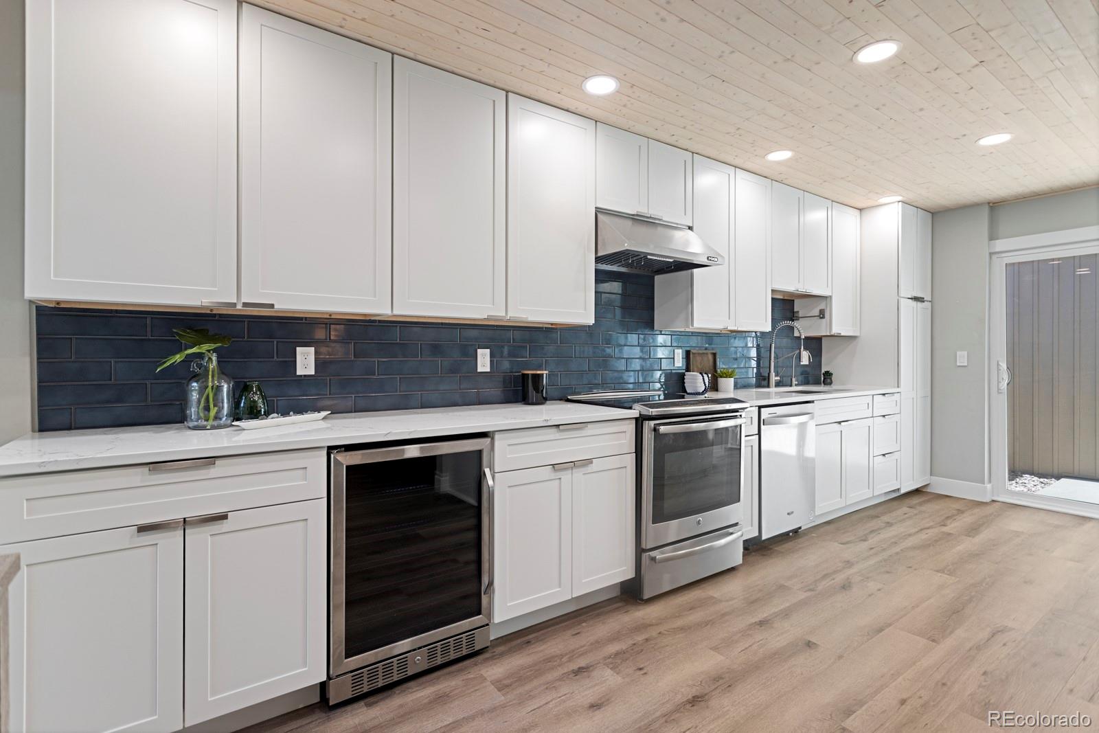 MLS Image #6 for 9342 w utah avenue,lakewood, Colorado