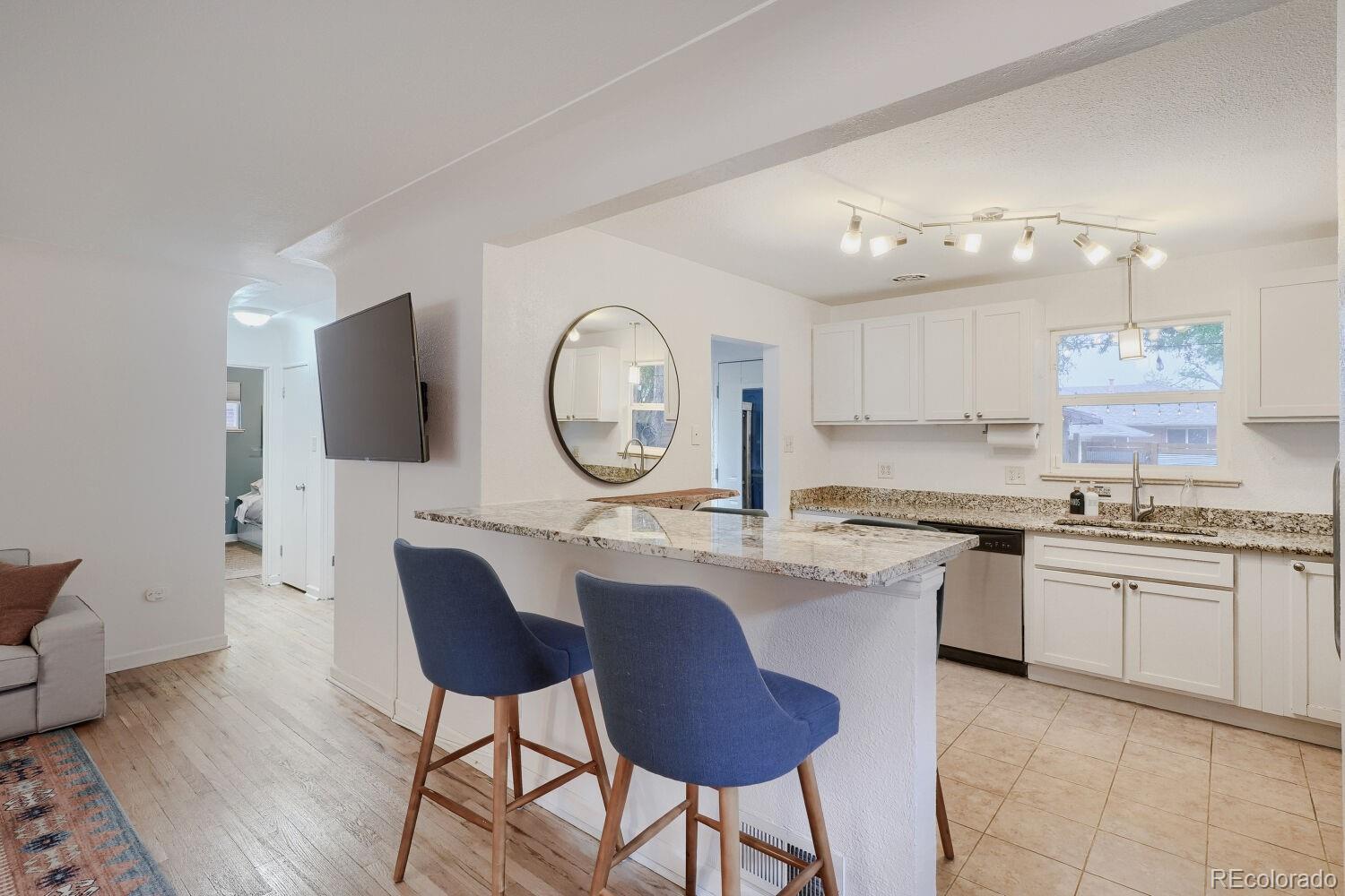 MLS Image #10 for 3690  grape street,denver, Colorado