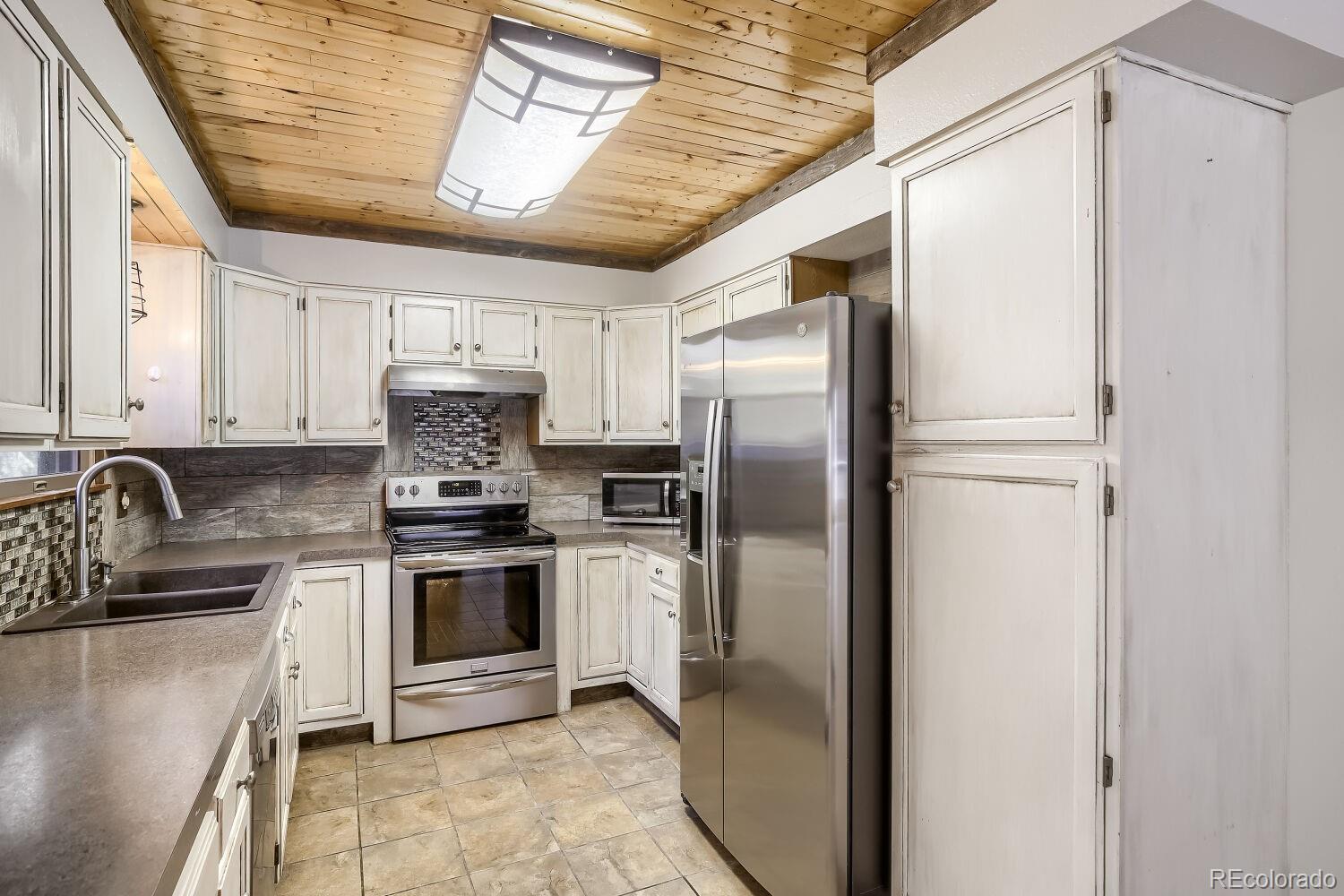 MLS Image #8 for 3310  33rd avenue court,greeley, Colorado