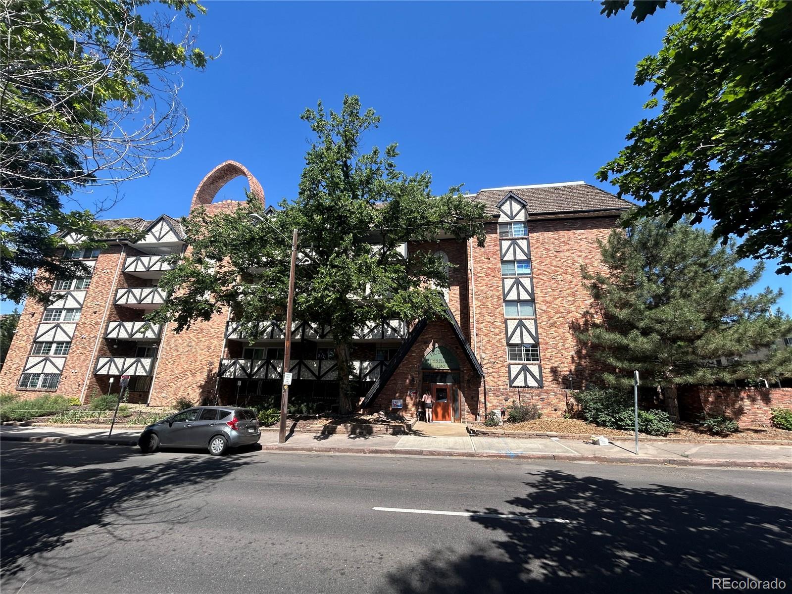 MLS Image #40 for 1350  josephine street 207,denver, Colorado