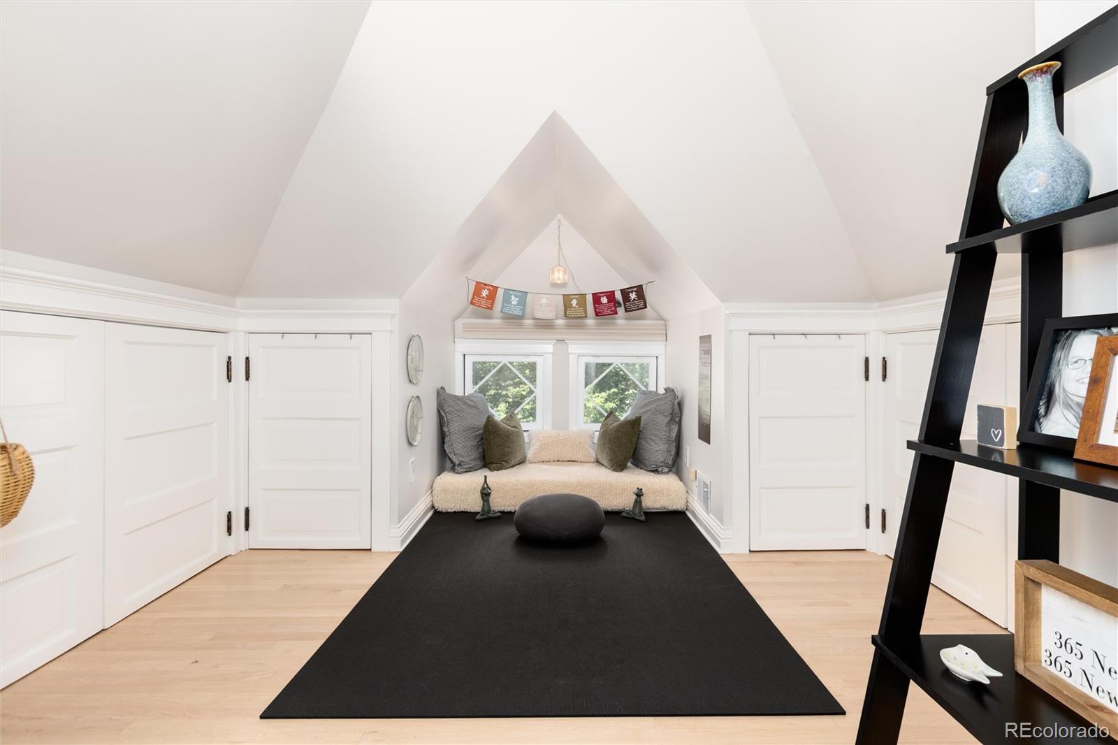 MLS Image #26 for 1550 s logan street,denver, Colorado