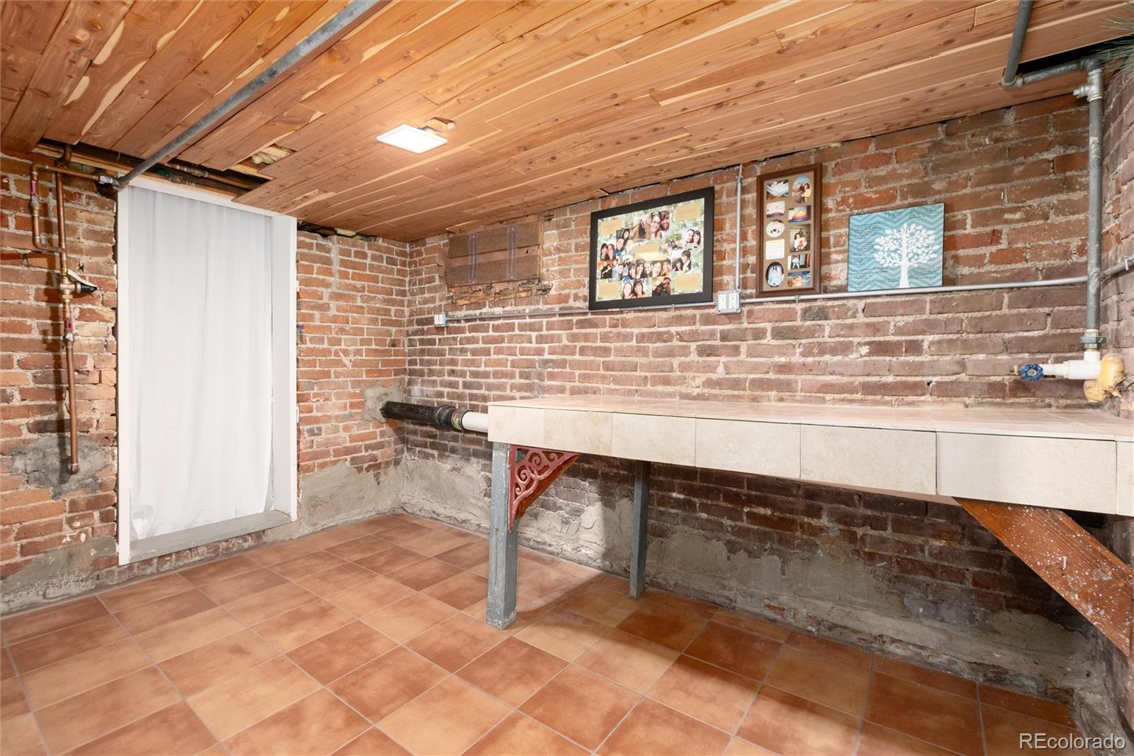 MLS Image #28 for 1550 s logan street,denver, Colorado