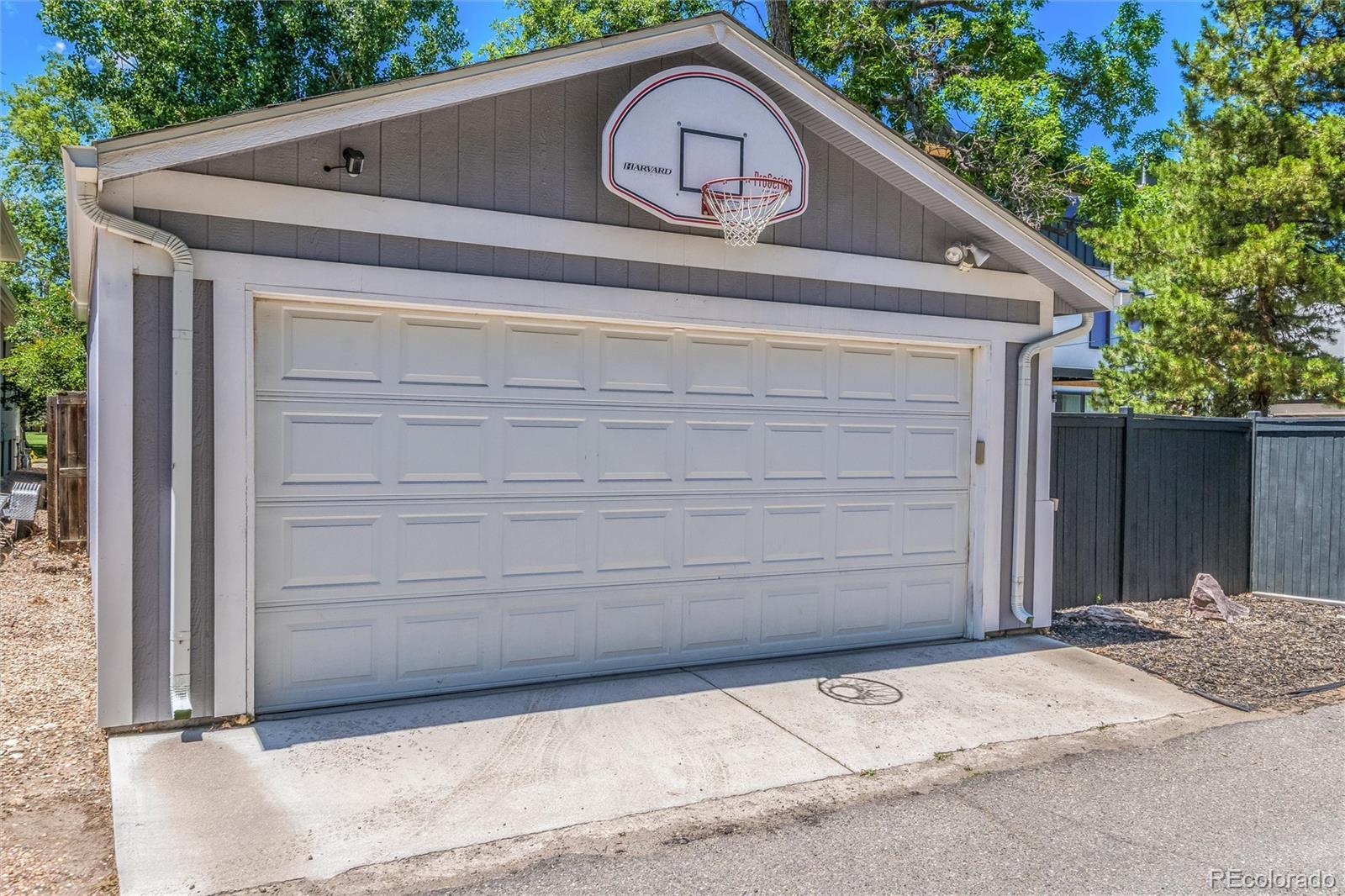 MLS Image #37 for 1550 s logan street,denver, Colorado