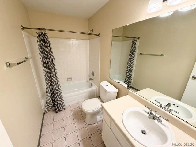 MLS Image #8 for 337  wright street 302,lakewood, Colorado
