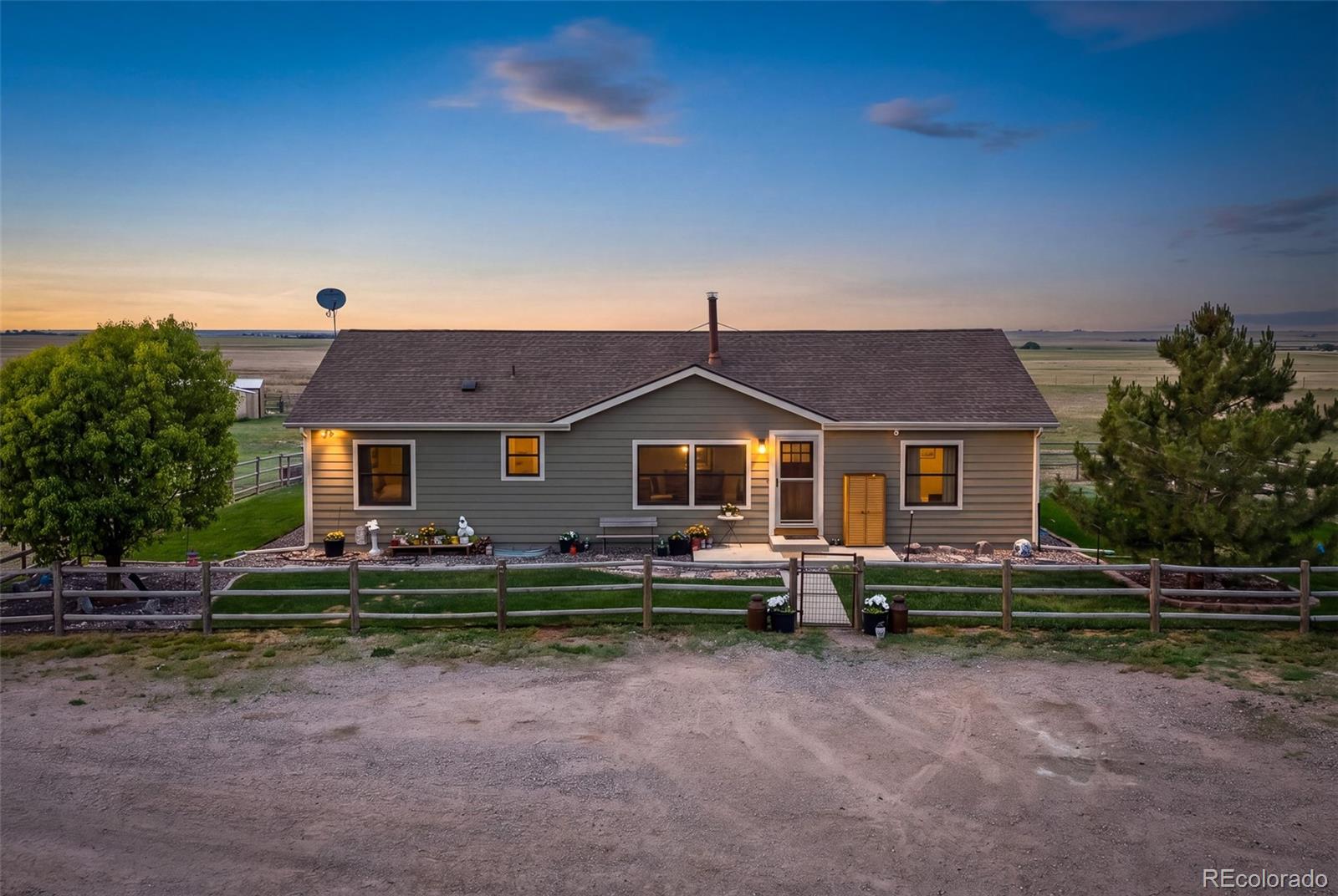 MLS Image #17 for 59520 e 64th avenue,strasburg, Colorado