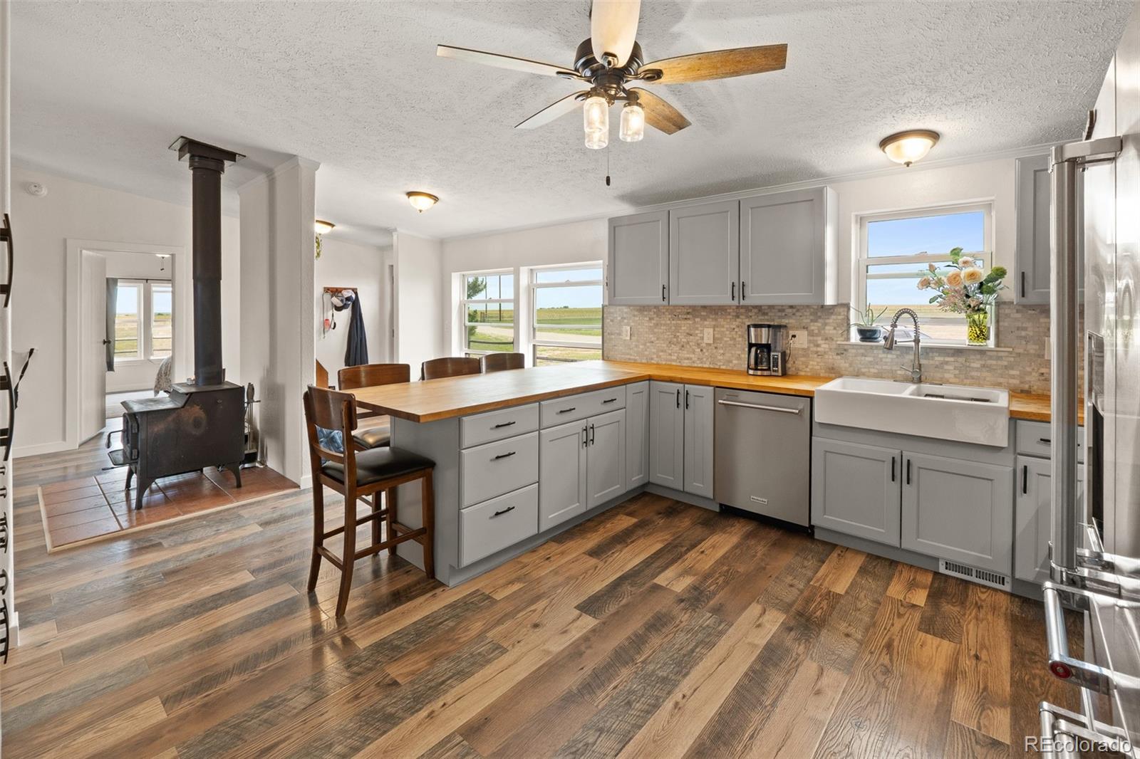 MLS Image #18 for 59520 e 64th avenue,strasburg, Colorado