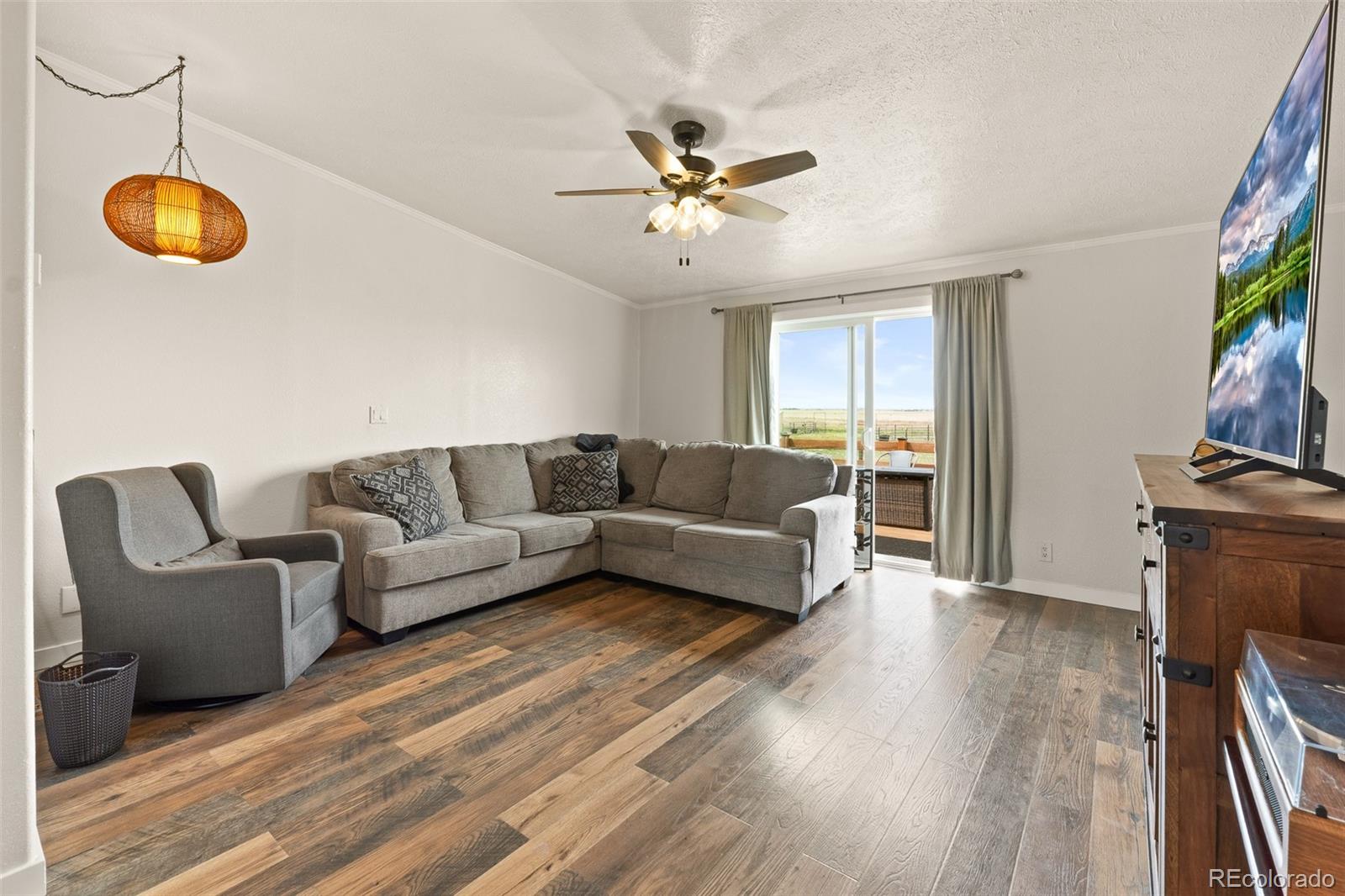 MLS Image #22 for 59520 e 64th avenue,strasburg, Colorado