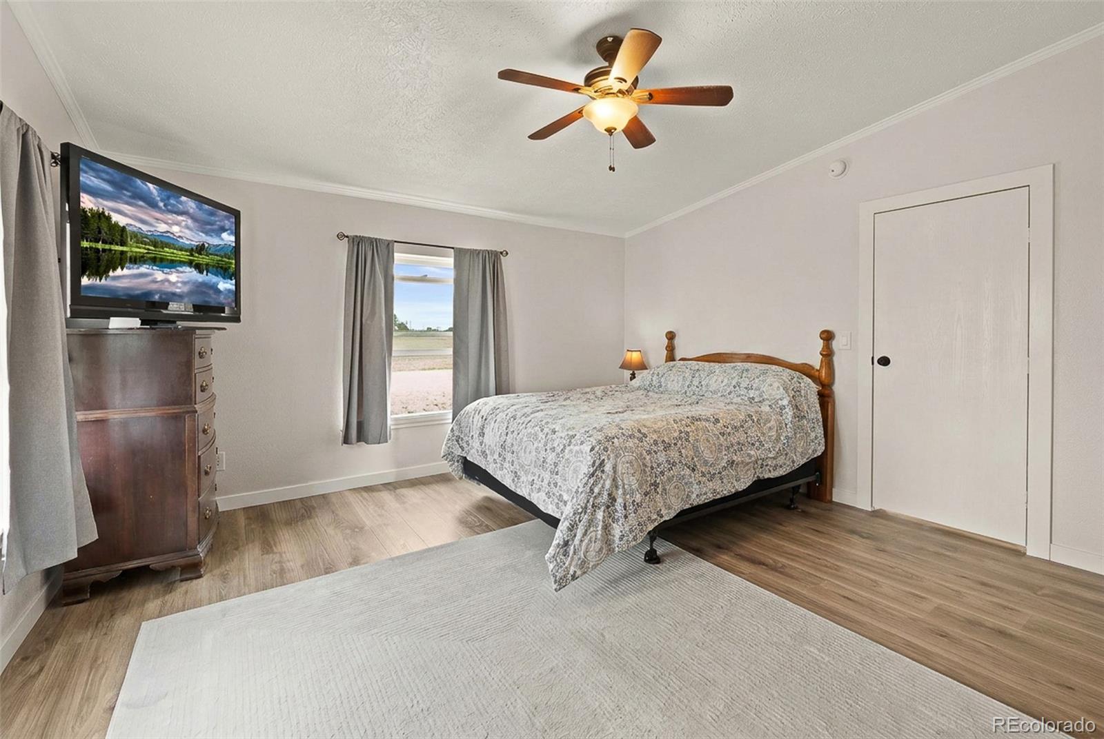 MLS Image #31 for 59520 e 64th avenue,strasburg, Colorado