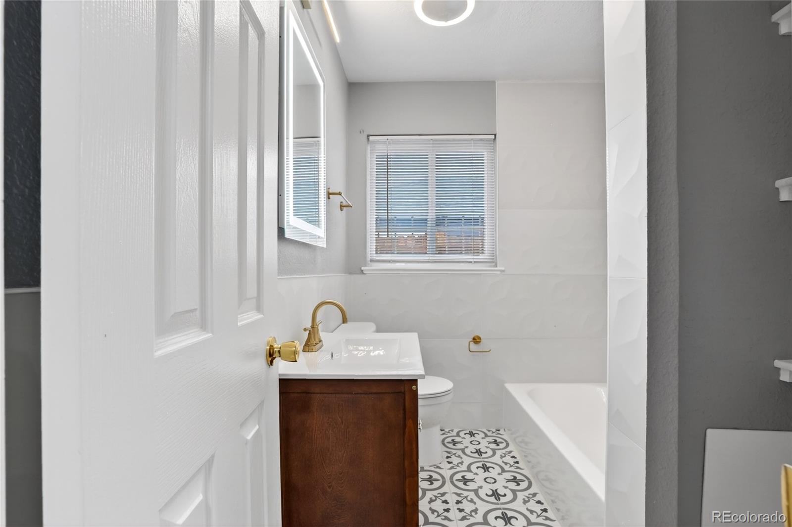 MLS Image #15 for 1429  uinta street,denver, Colorado