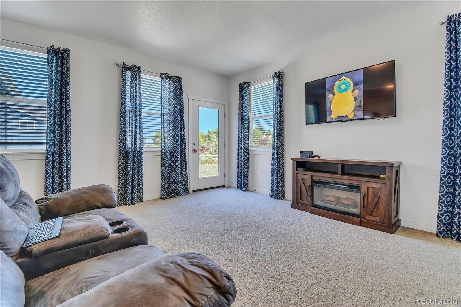 MLS Image #11 for 525  foxtail drive,hudson, Colorado