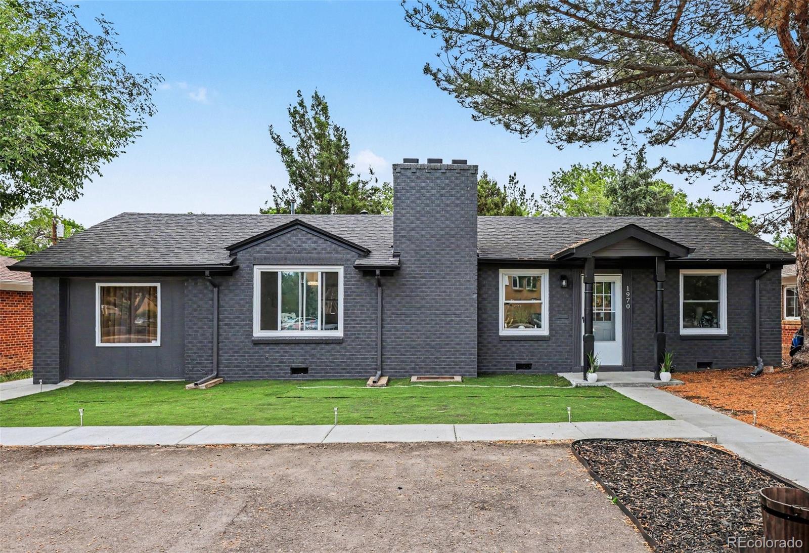 MLS Image #0 for 1970  quebec street,denver, Colorado