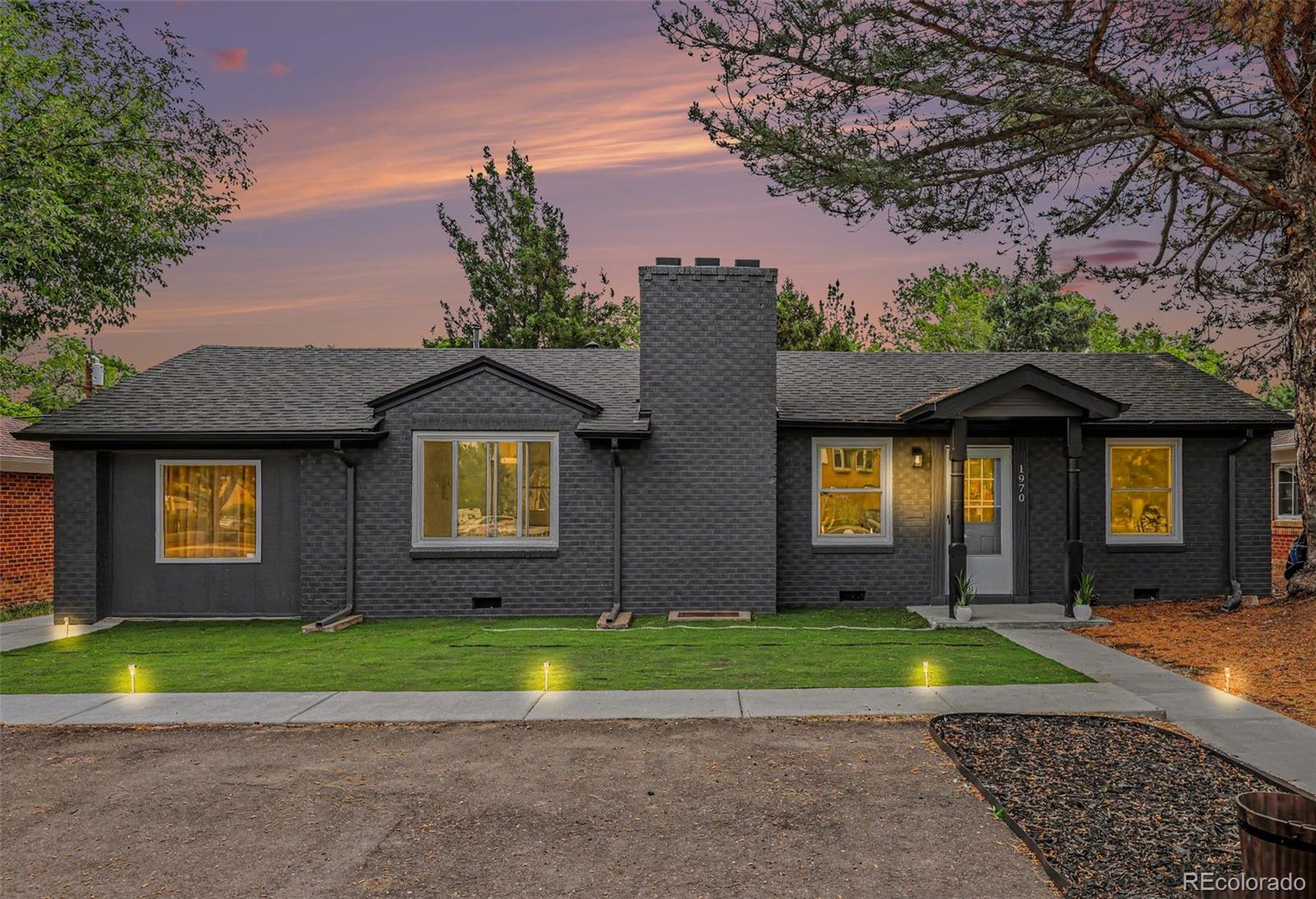 MLS Image #1 for 1970  quebec street,denver, Colorado
