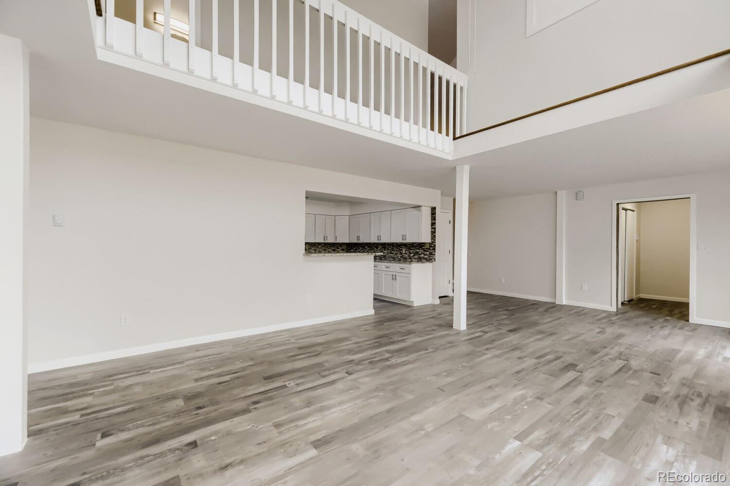 MLS Image #10 for 7370 s yampa street,aurora, Colorado