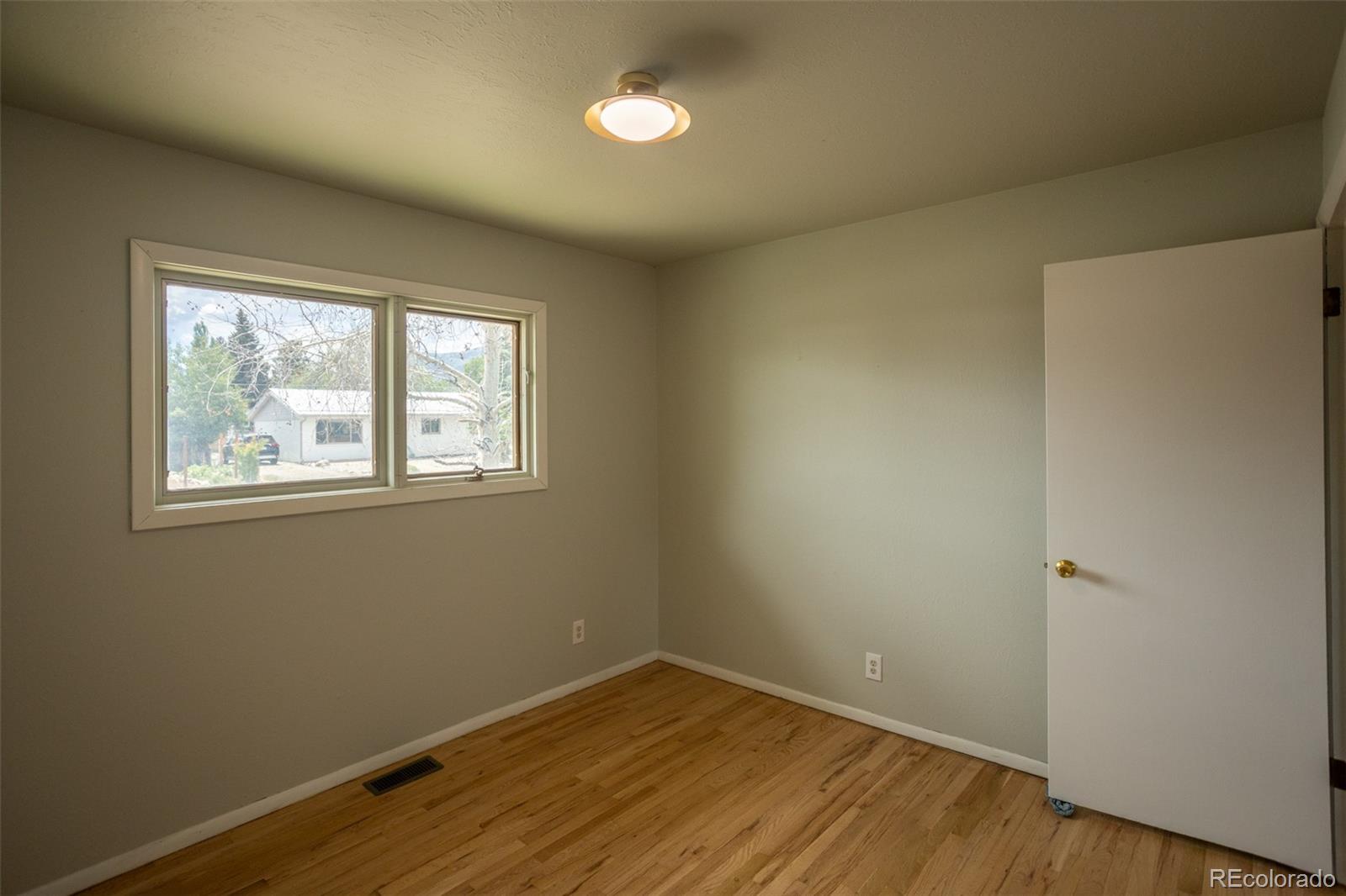 MLS Image #23 for 509  park lane,buena vista, Colorado
