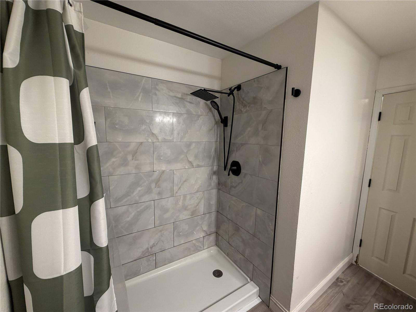 MLS Image #8 for 11129  alcott street,denver, Colorado