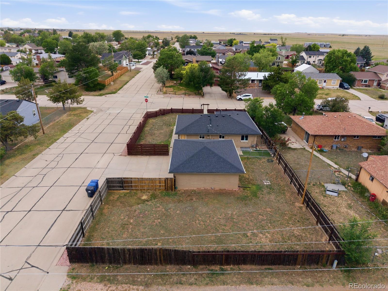 MLS Image #31 for 710  4th street,bennett, Colorado