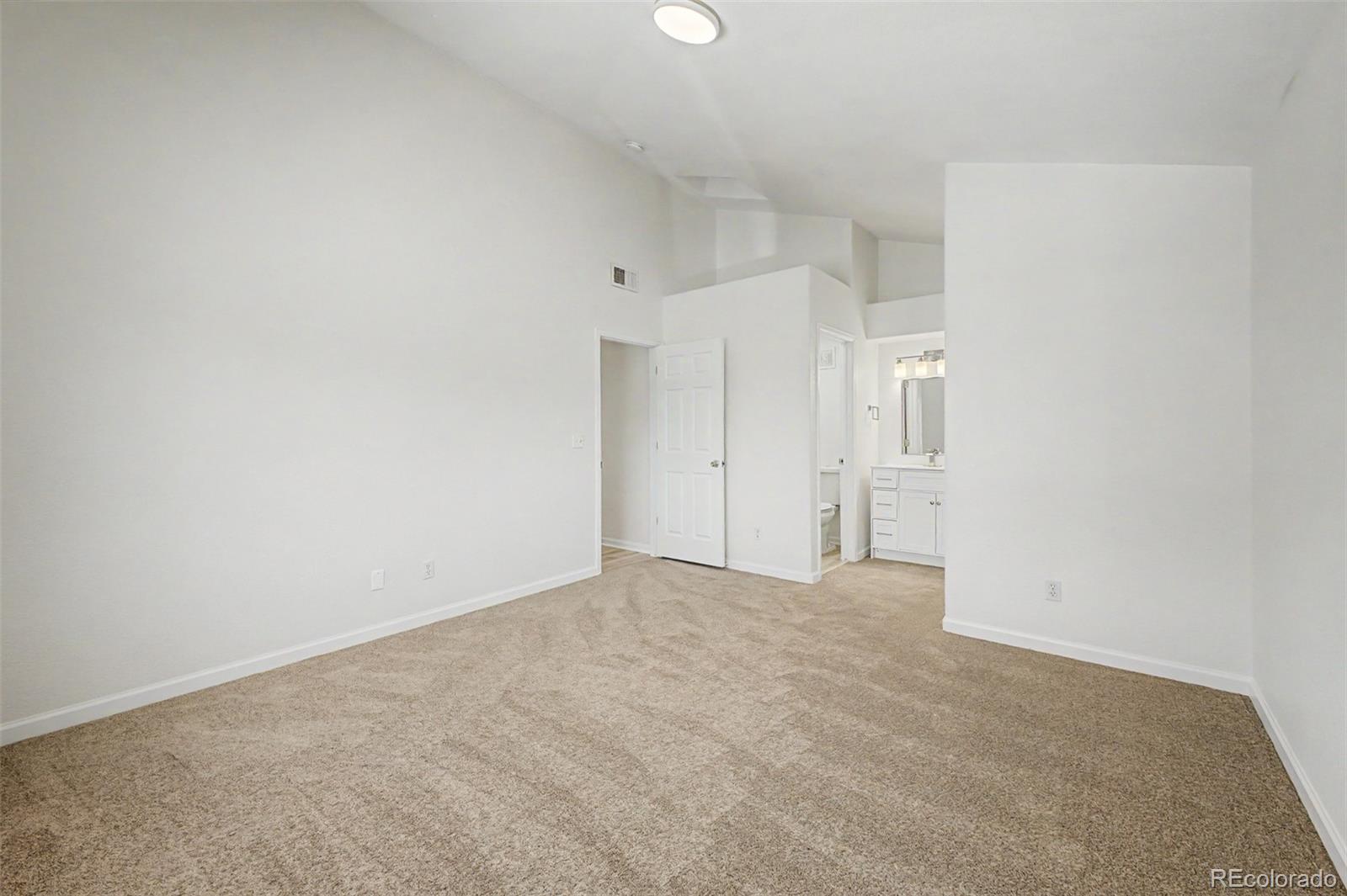 MLS Image #19 for 1000 s yampa street,aurora, Colorado
