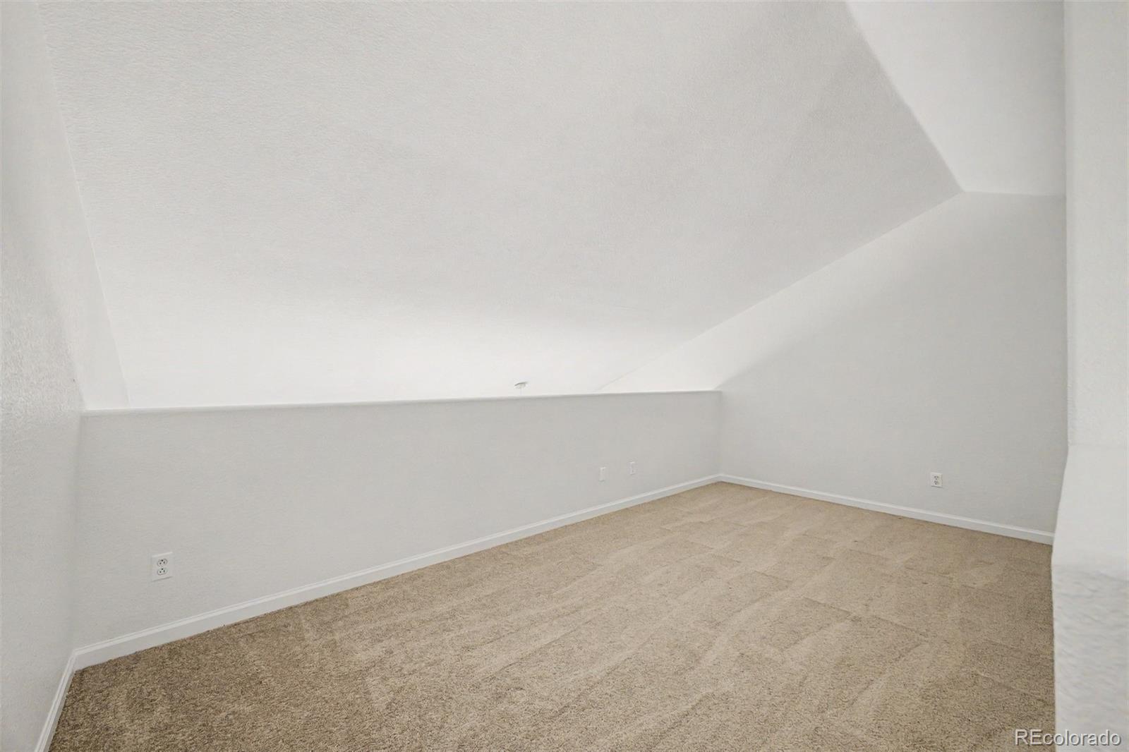MLS Image #32 for 1000 s yampa street,aurora, Colorado
