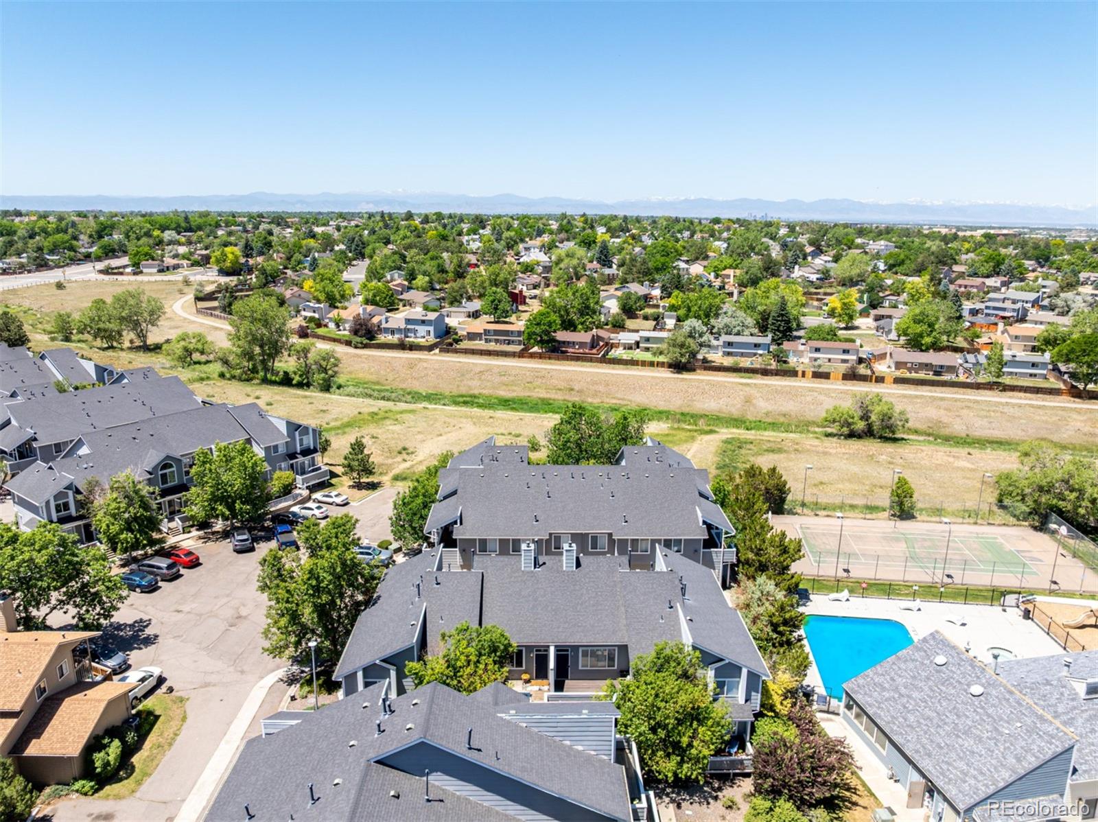 MLS Image #48 for 1000 s yampa street,aurora, Colorado
