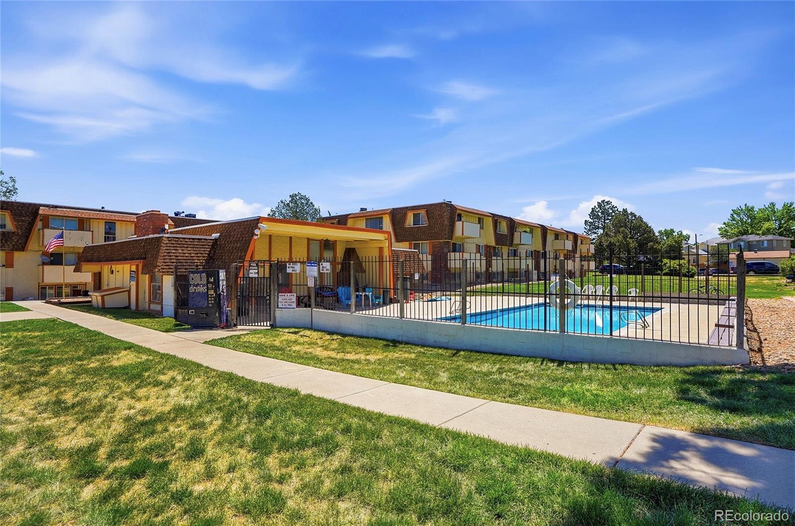 MLS Image #32 for 10211  ura lane,denver, Colorado
