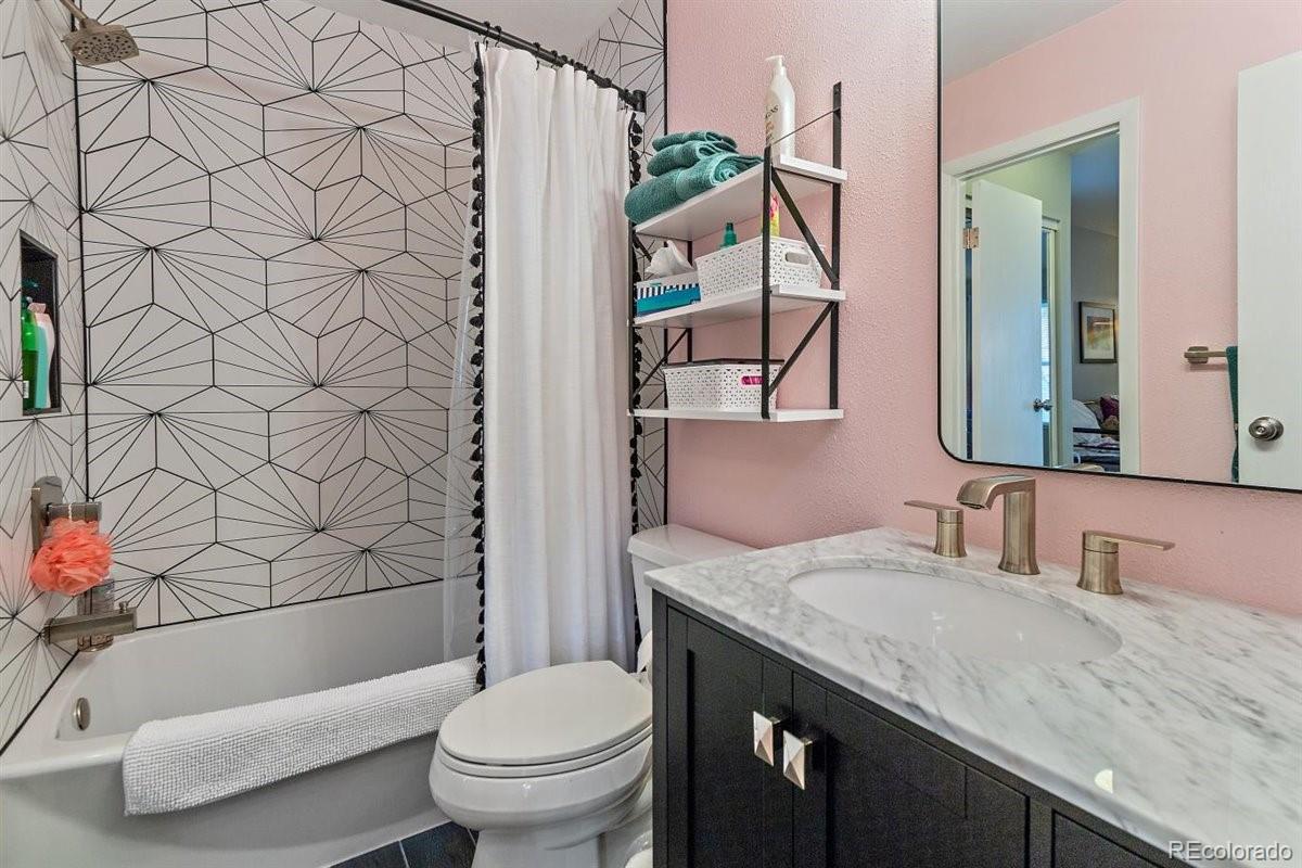 MLS Image #11 for 2621 s xanadu way,aurora, Colorado