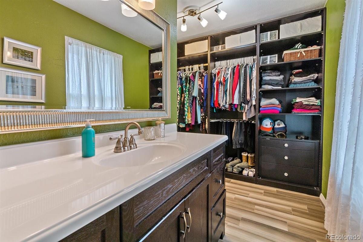 MLS Image #16 for 2621 s xanadu way,aurora, Colorado