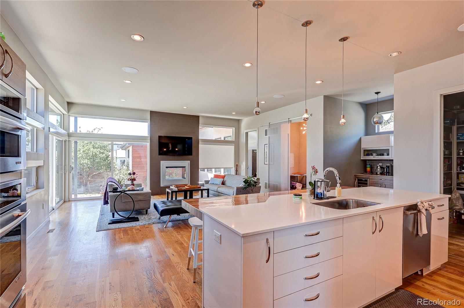 MLS Image #12 for 1141 s cook street,denver, Colorado