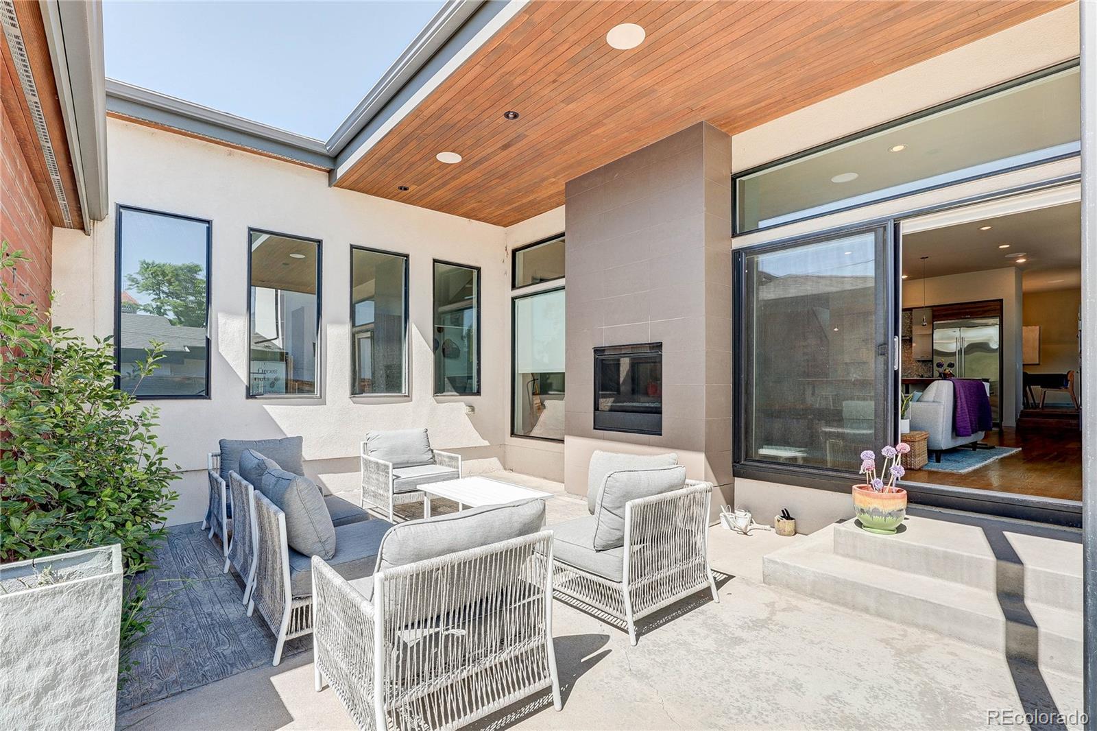 MLS Image #16 for 1141 s cook street,denver, Colorado