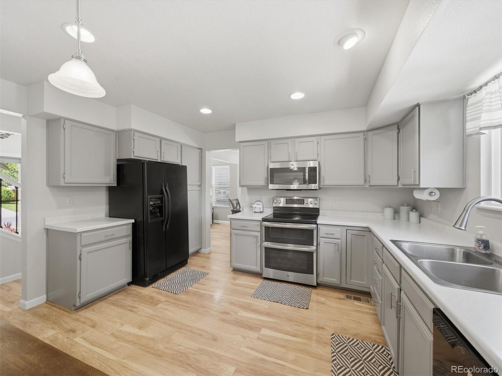 MLS Image #3 for 7977 w morraine drive,littleton, Colorado