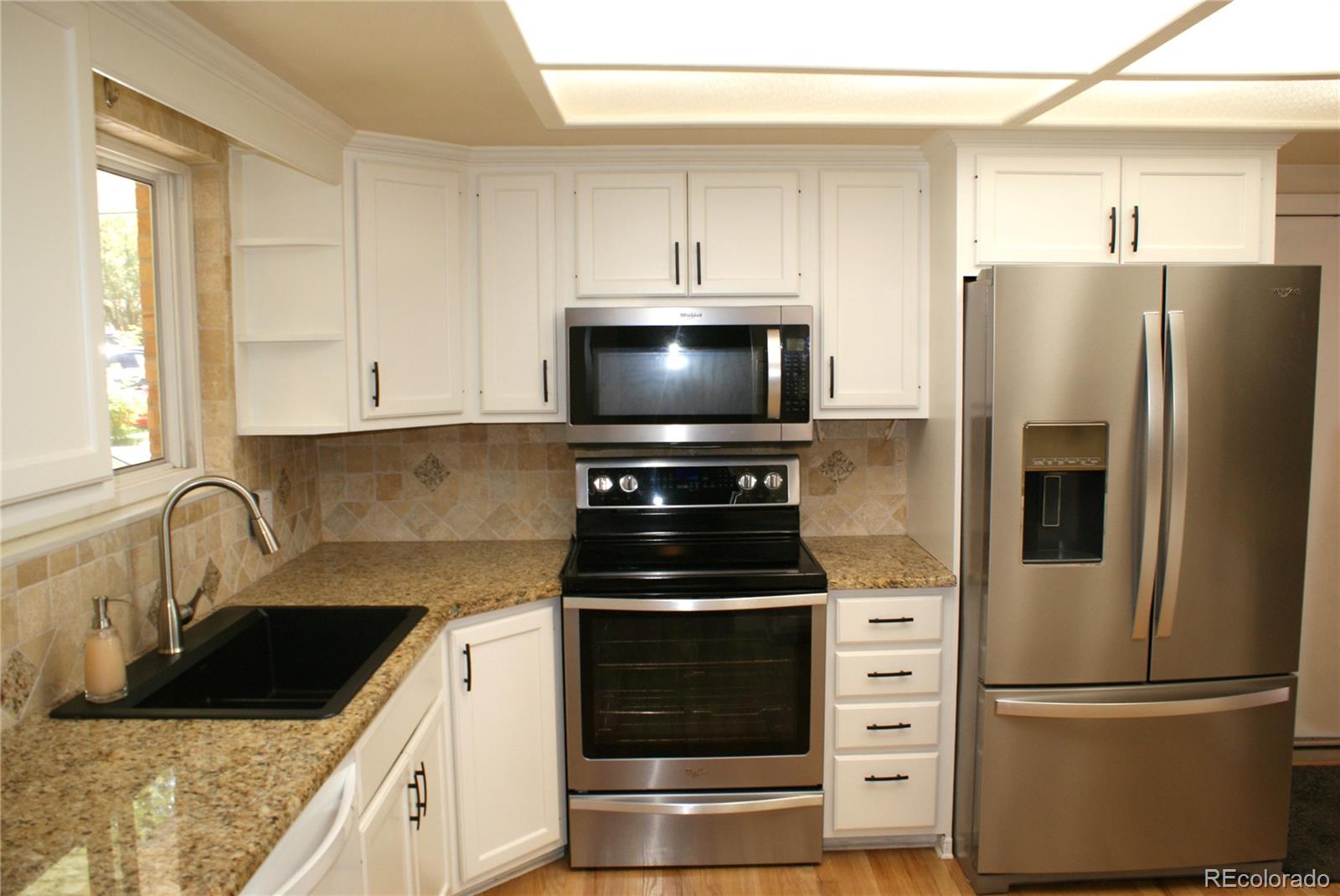 MLS Image #5 for 10643  sperry street,denver, Colorado