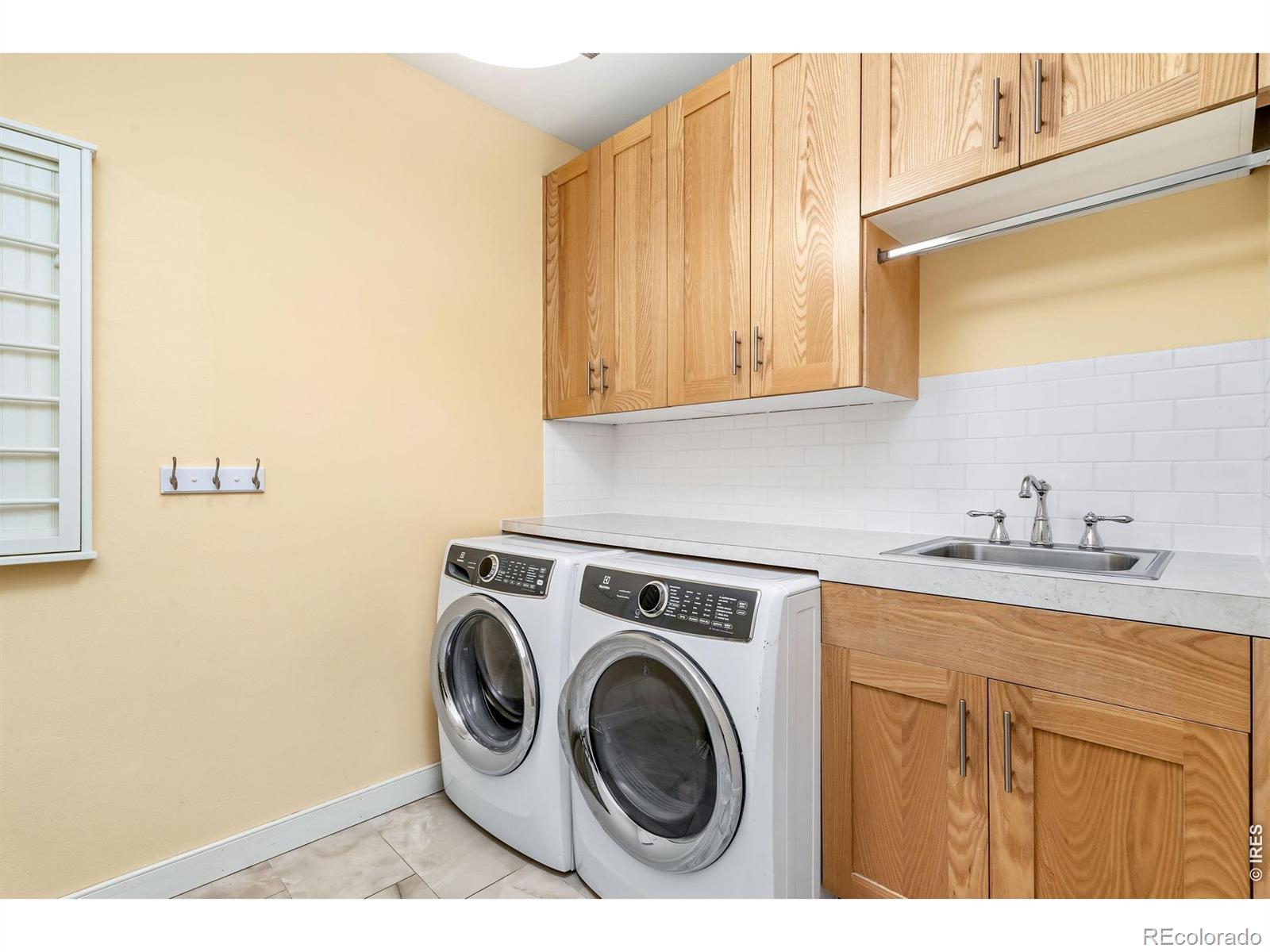 MLS Image #26 for 524  spring canyon court,fort collins, Colorado