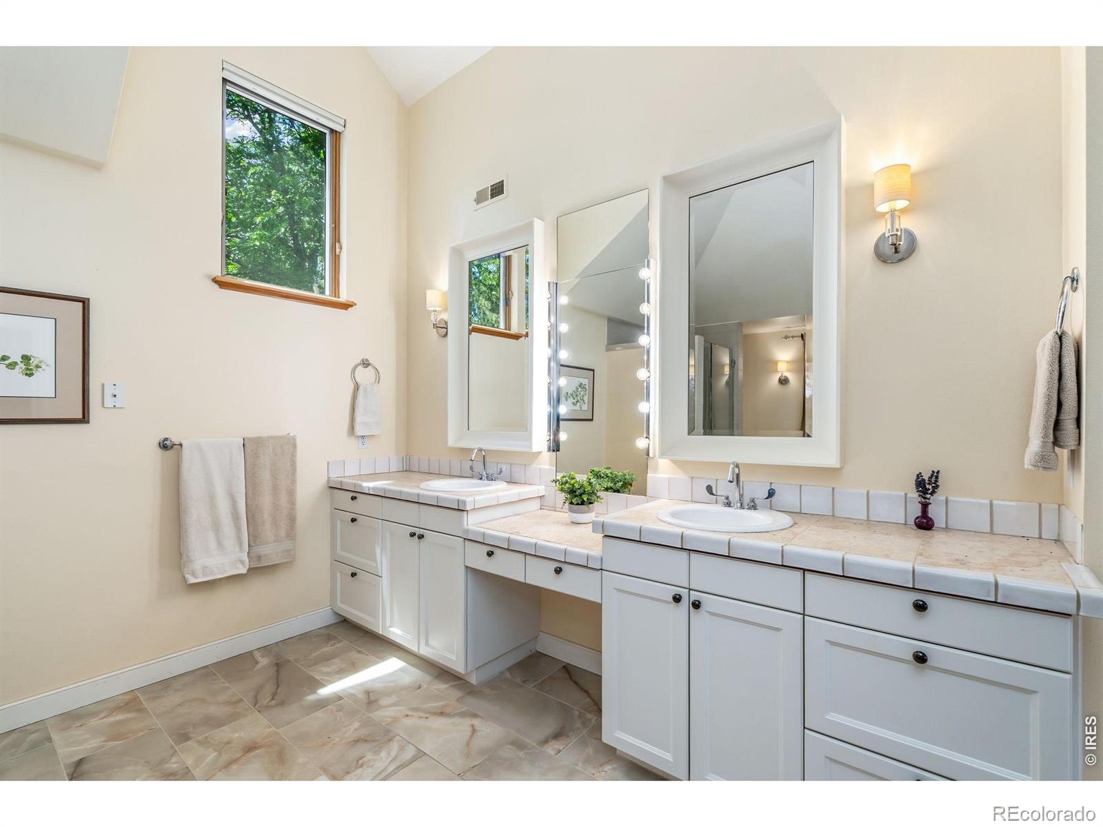 MLS Image #30 for 524  spring canyon court,fort collins, Colorado