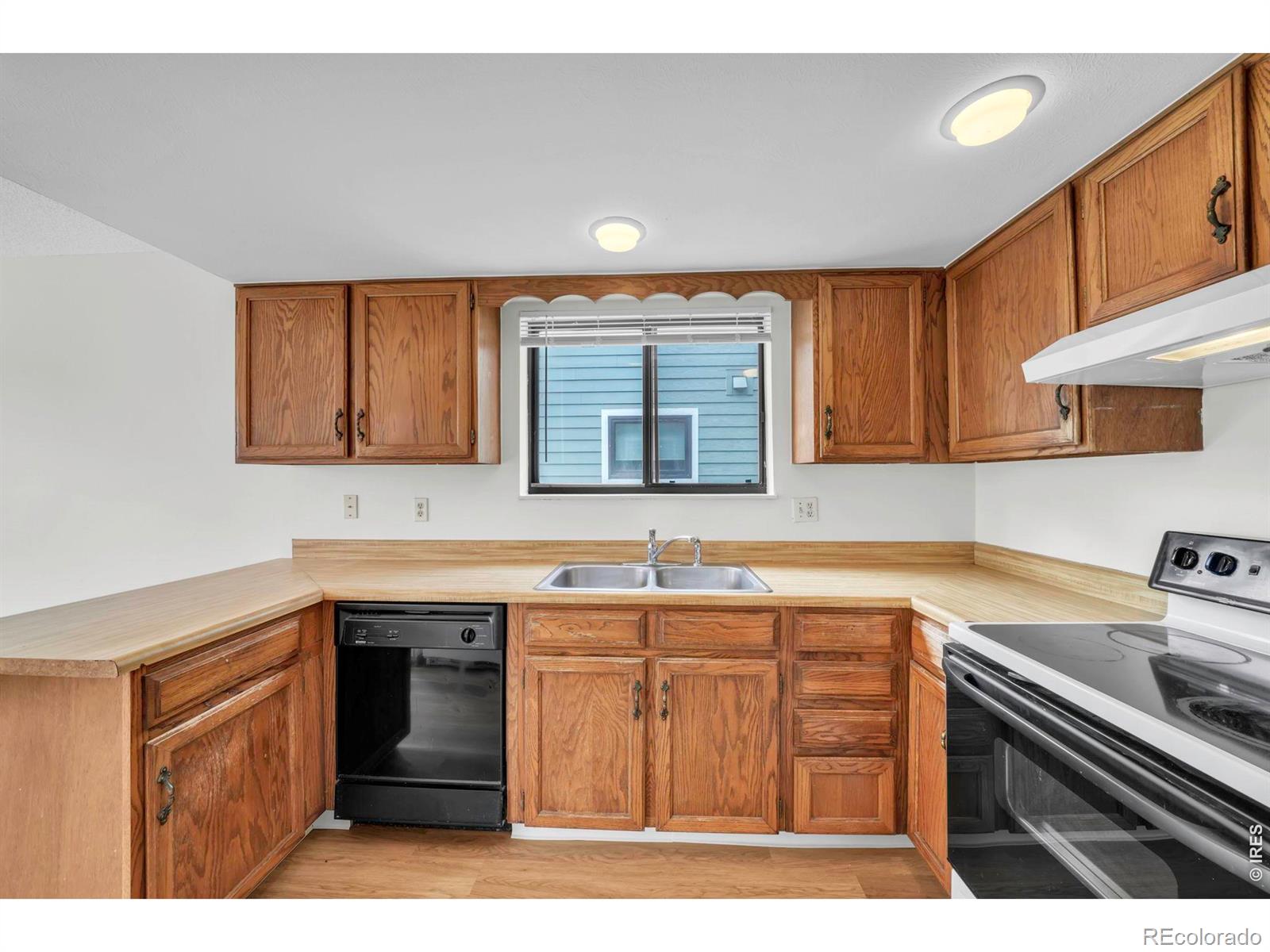 MLS Image #10 for 4268  corriente place,boulder, Colorado