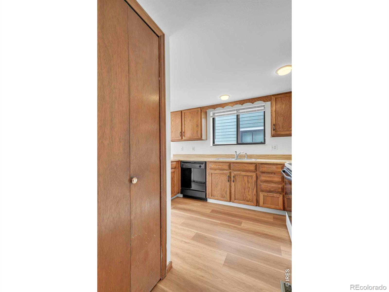 MLS Image #11 for 4268  corriente place,boulder, Colorado