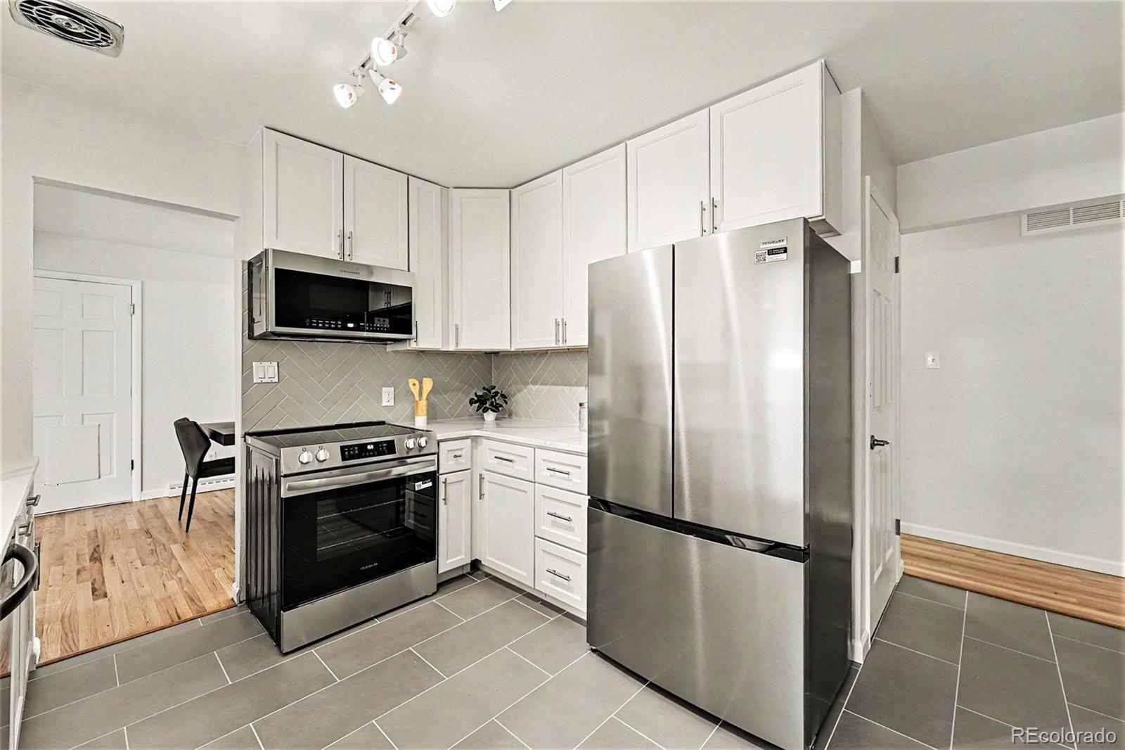MLS Image #13 for 12028 w virginia drive,lakewood, Colorado